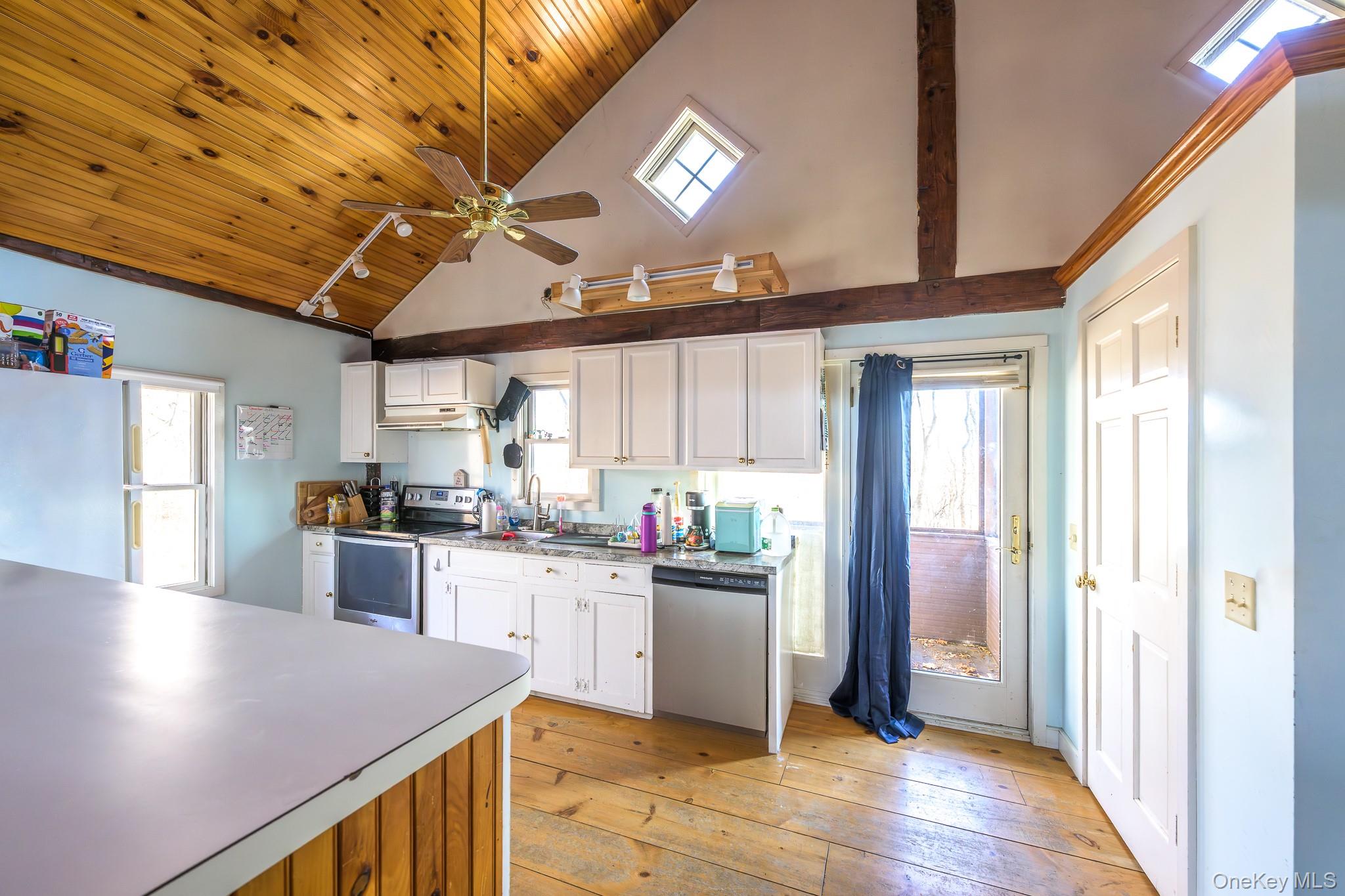 91 Scheller Park Road Property Photo 19