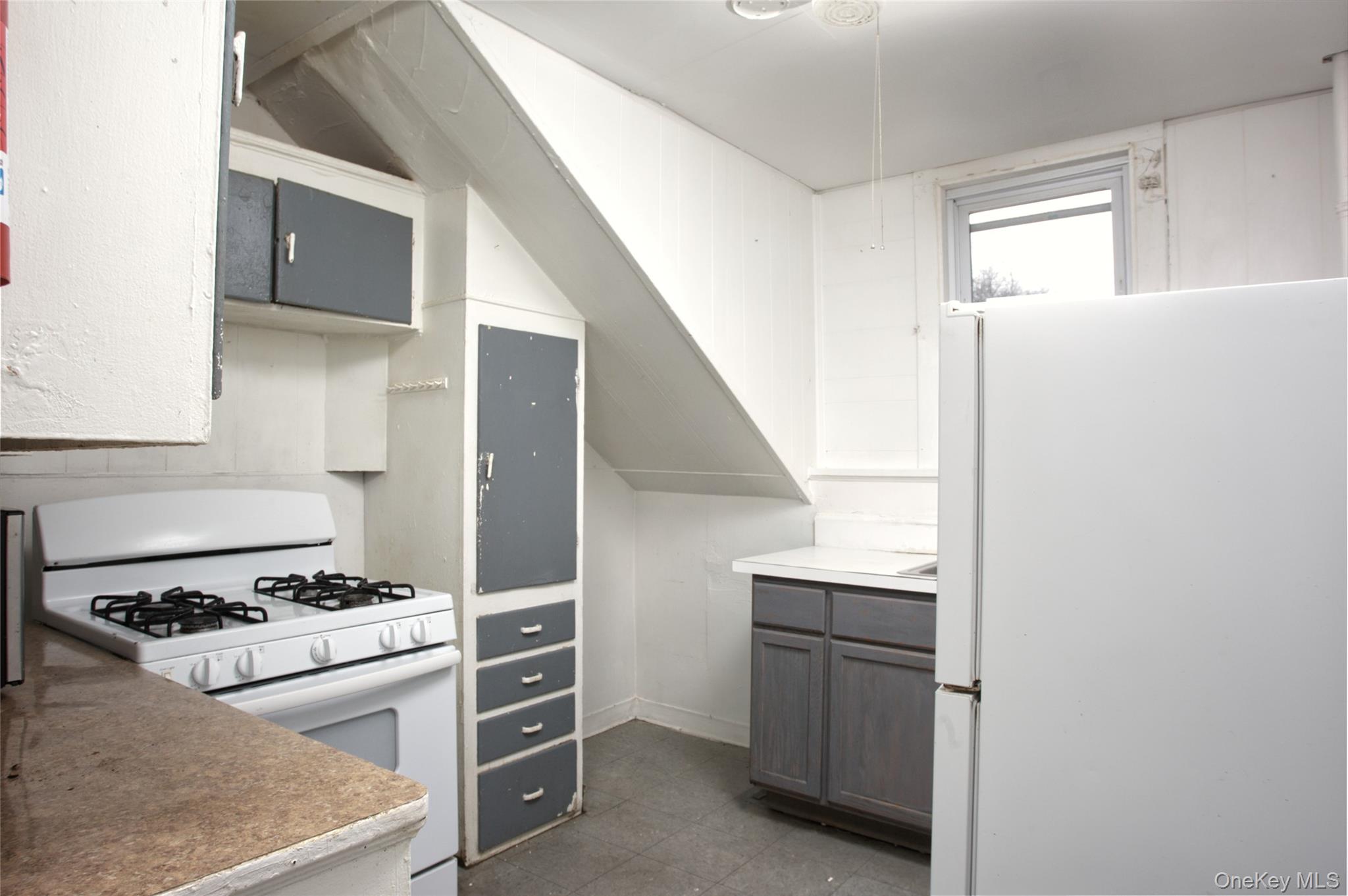 119 Chambers Street Property Photo 3