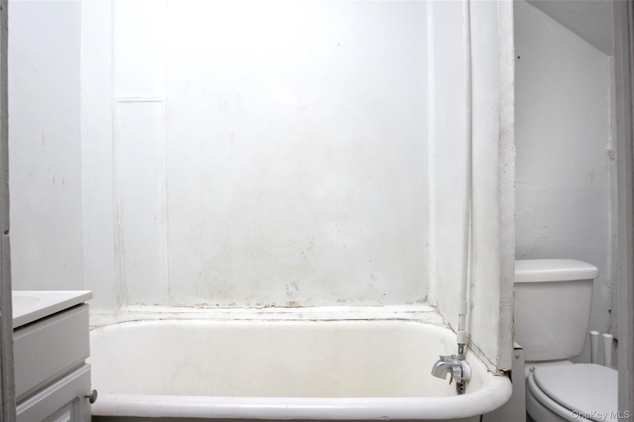 119 Chambers Street Property Photo 4