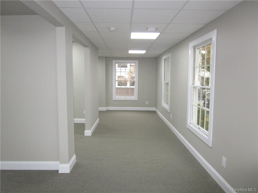 1952 Commerce Street Property Photo 12