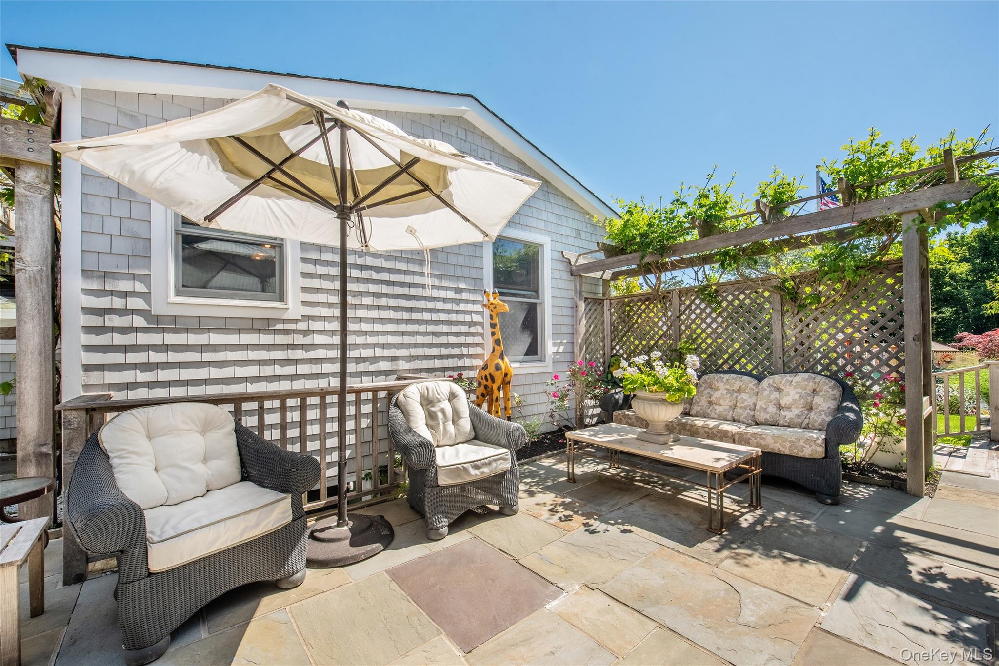 6 White Lane Property Photo 18