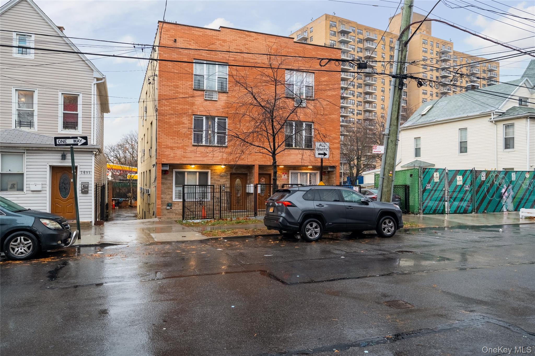 1457 Rosedale Avenue Property Photo 1