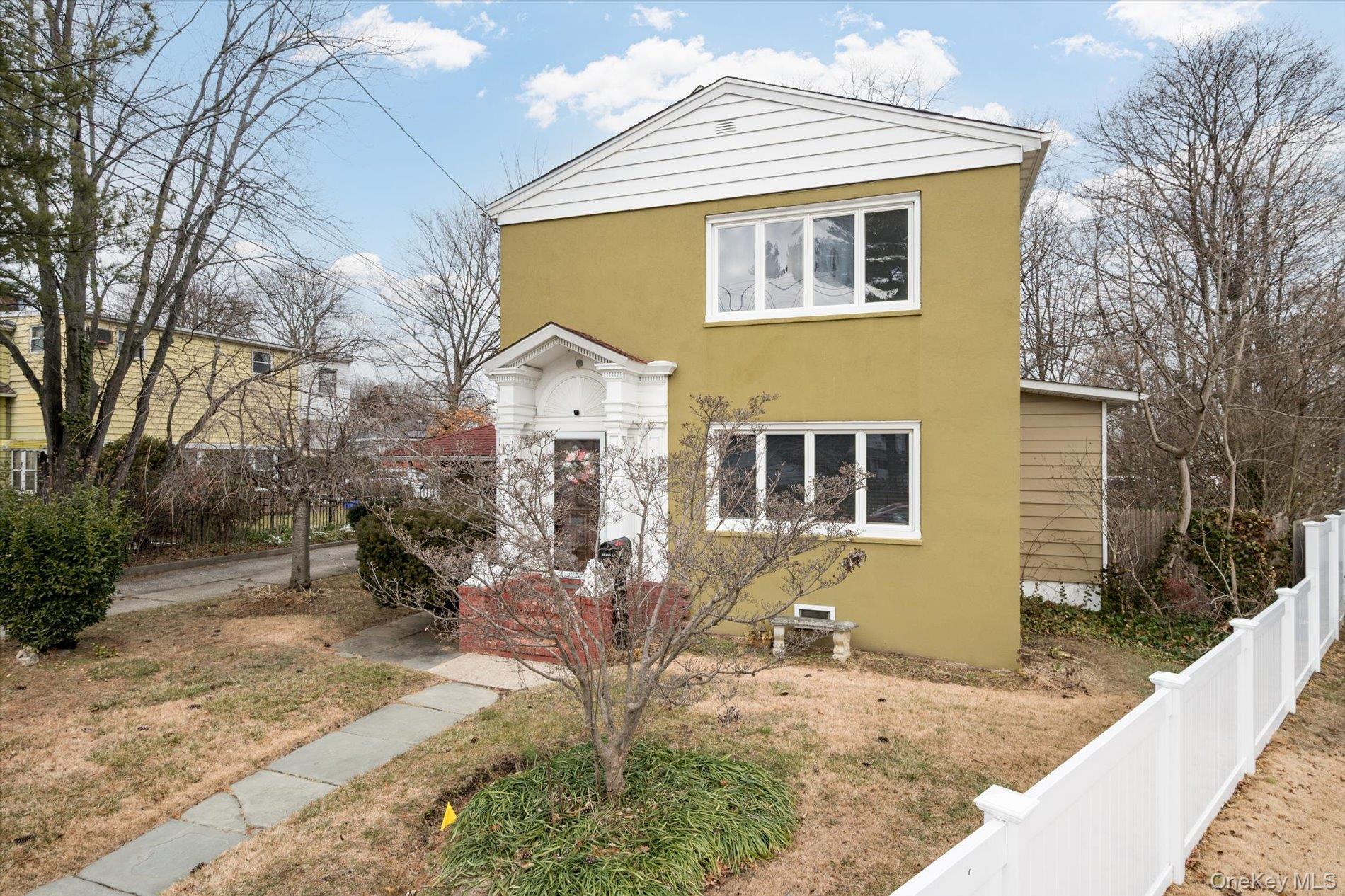 140 Park Avenue Property Photo 1