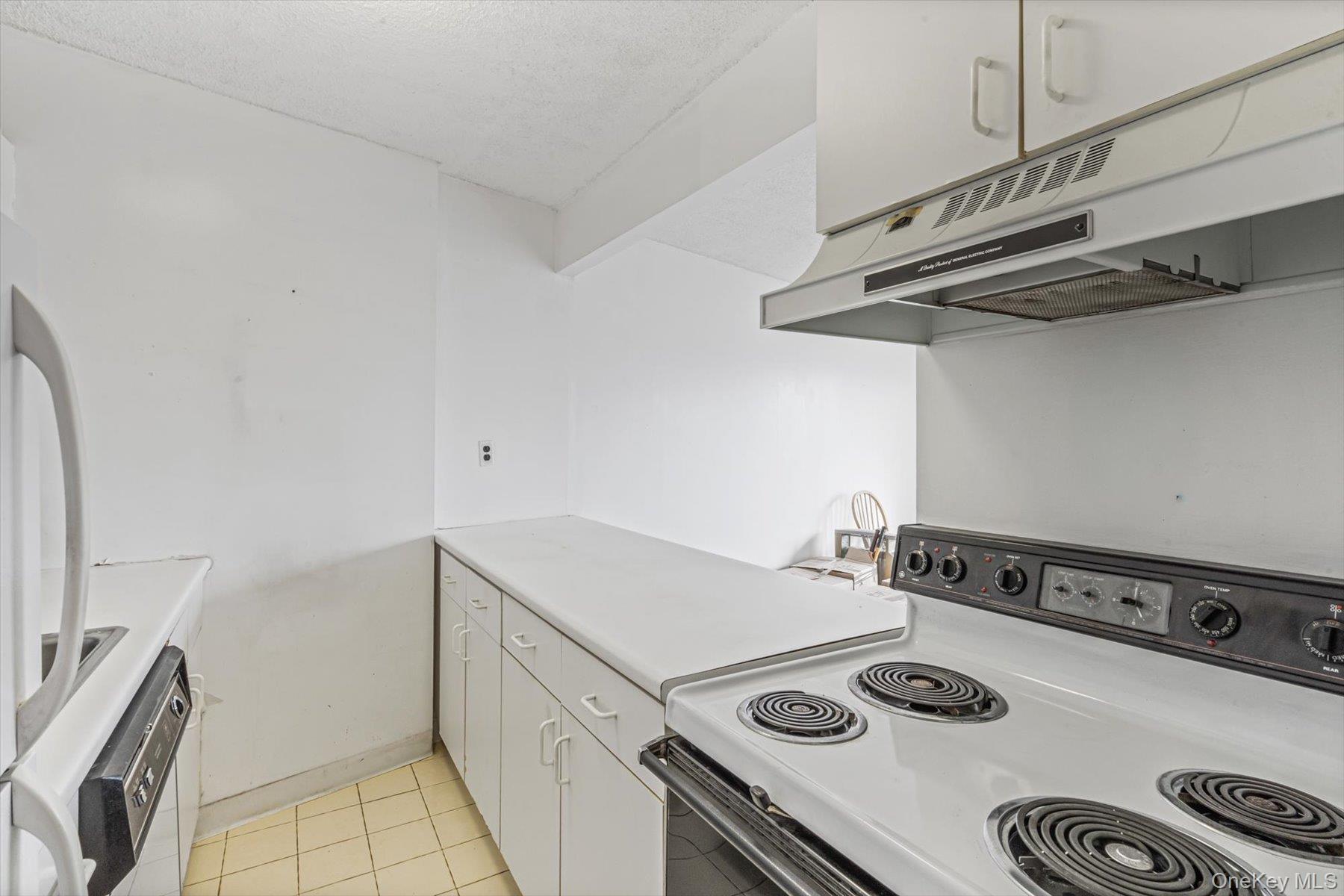 25-40 Shore Boulevard 5e Property Photo 15