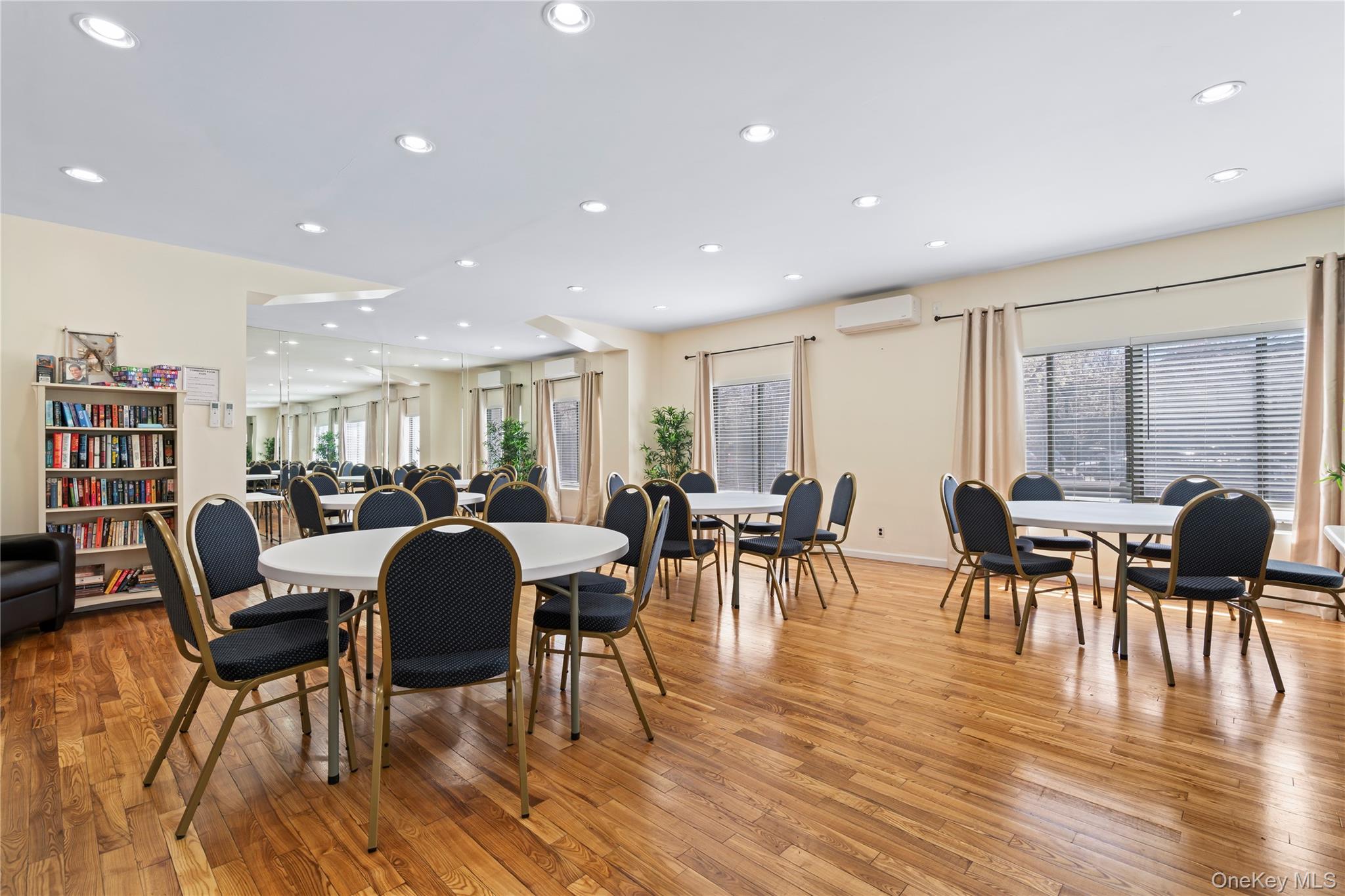 25-40 Shore Boulevard 5e Property Photo 27