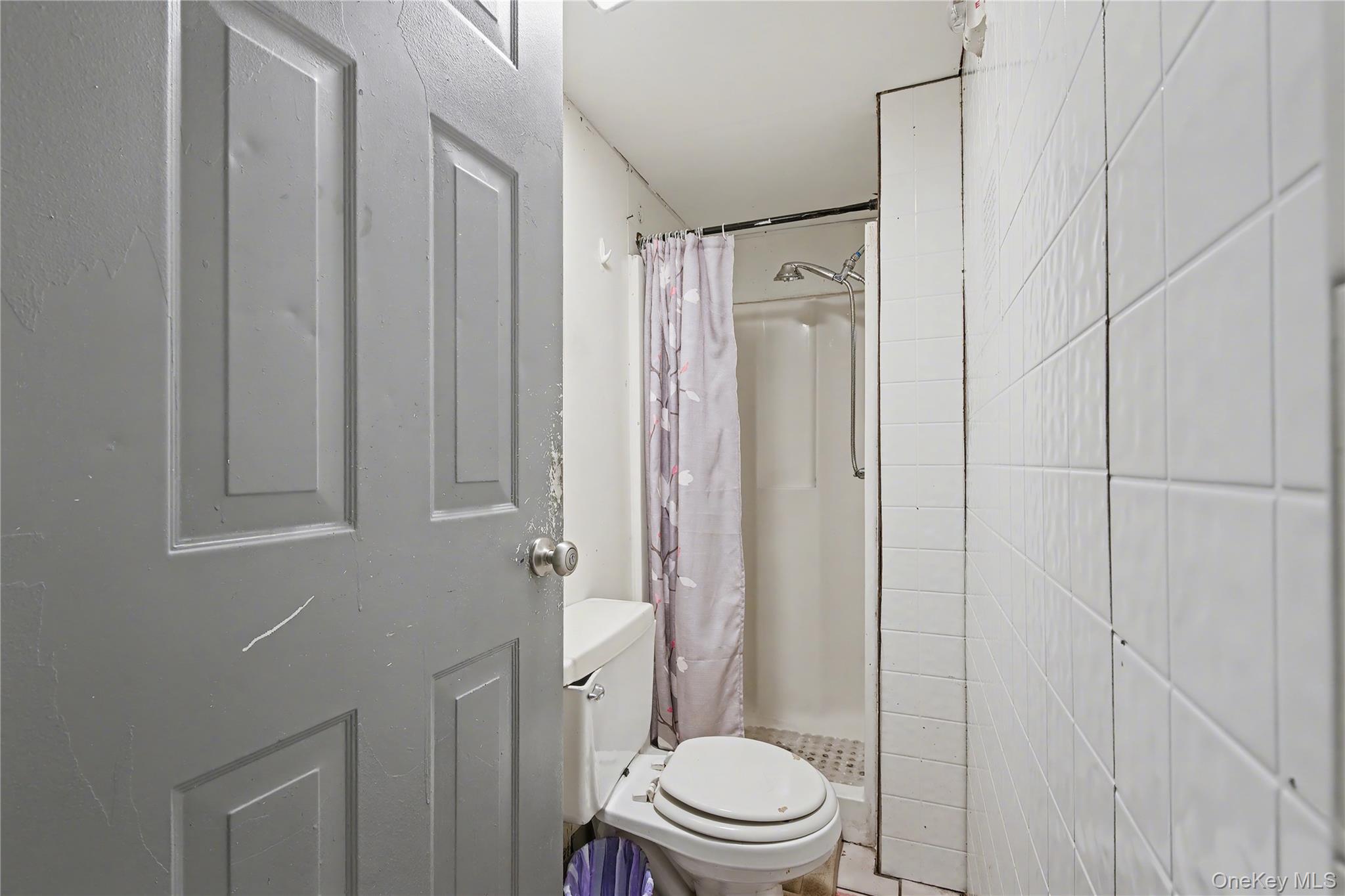 384-386 Broadway Property Photo 6