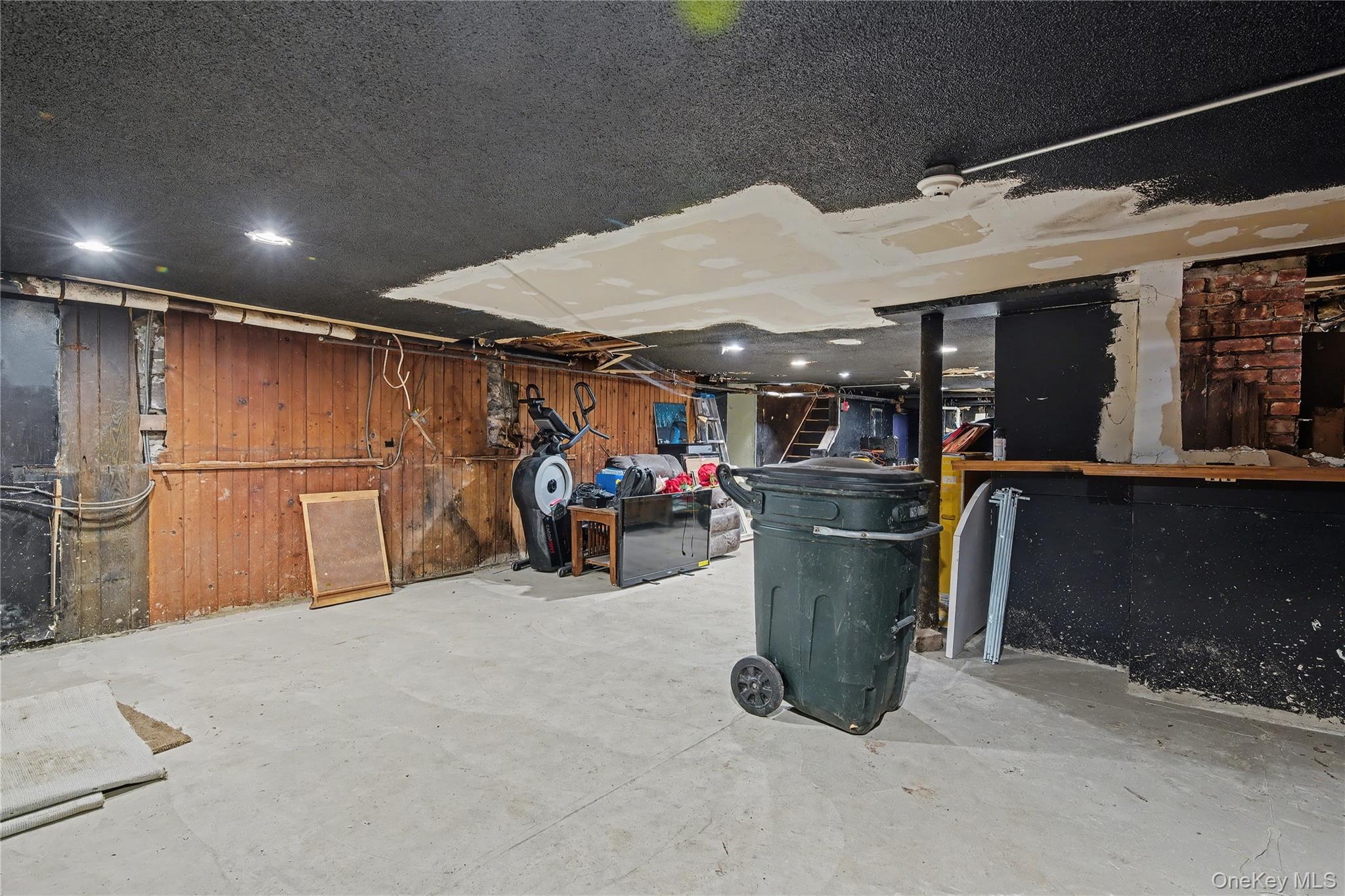 384-386 Broadway Property Photo 20