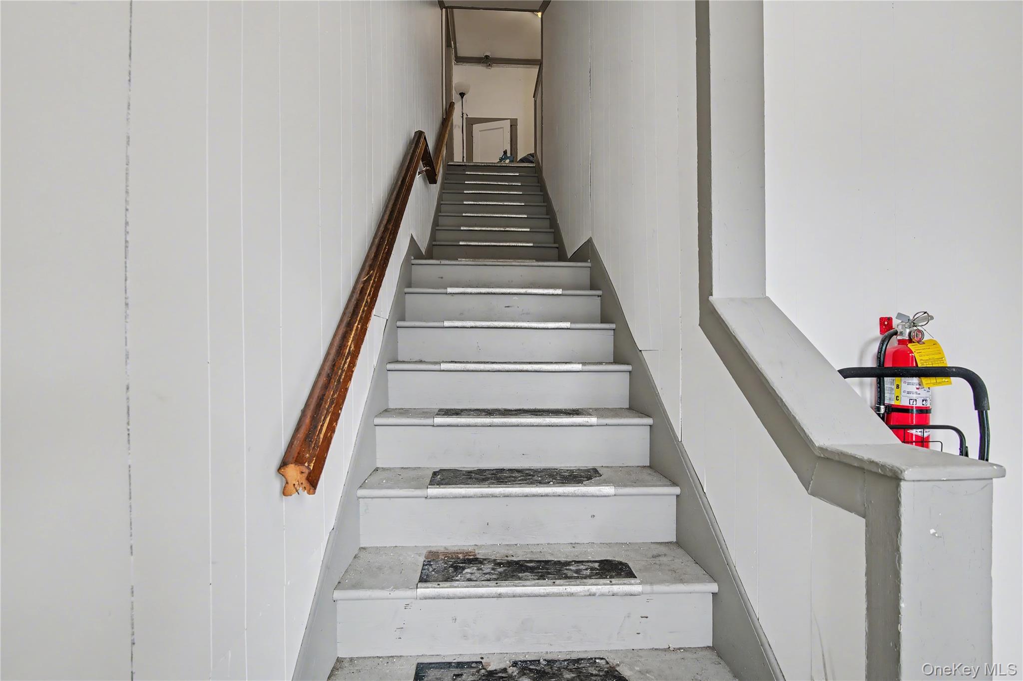 384-386 Broadway Property Photo 23