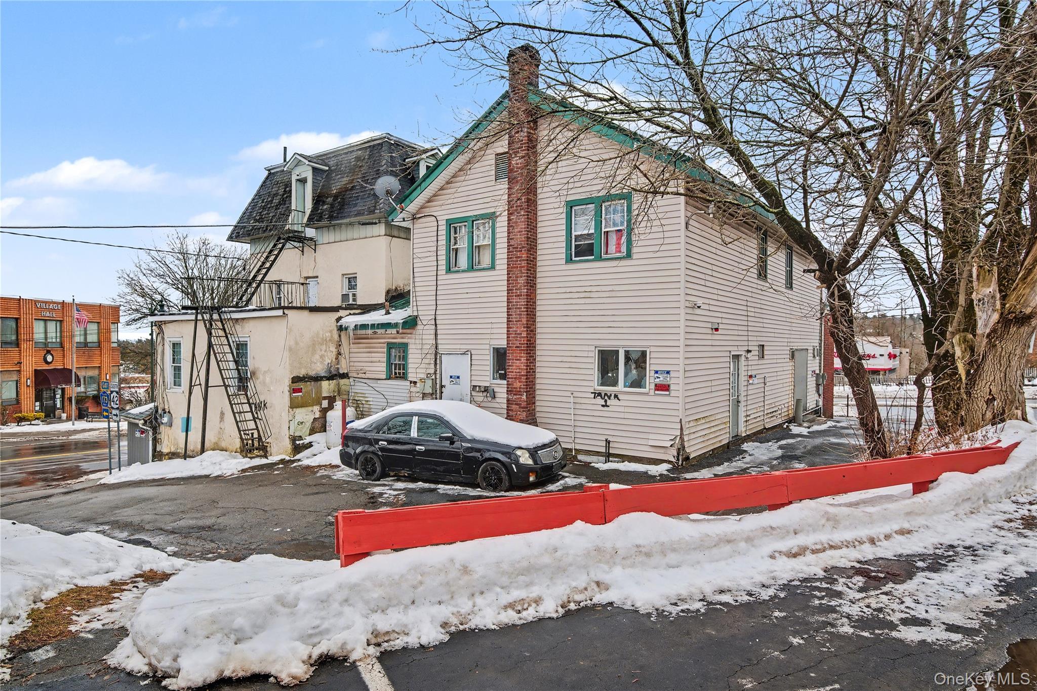 384-386 Broadway Property Photo 33