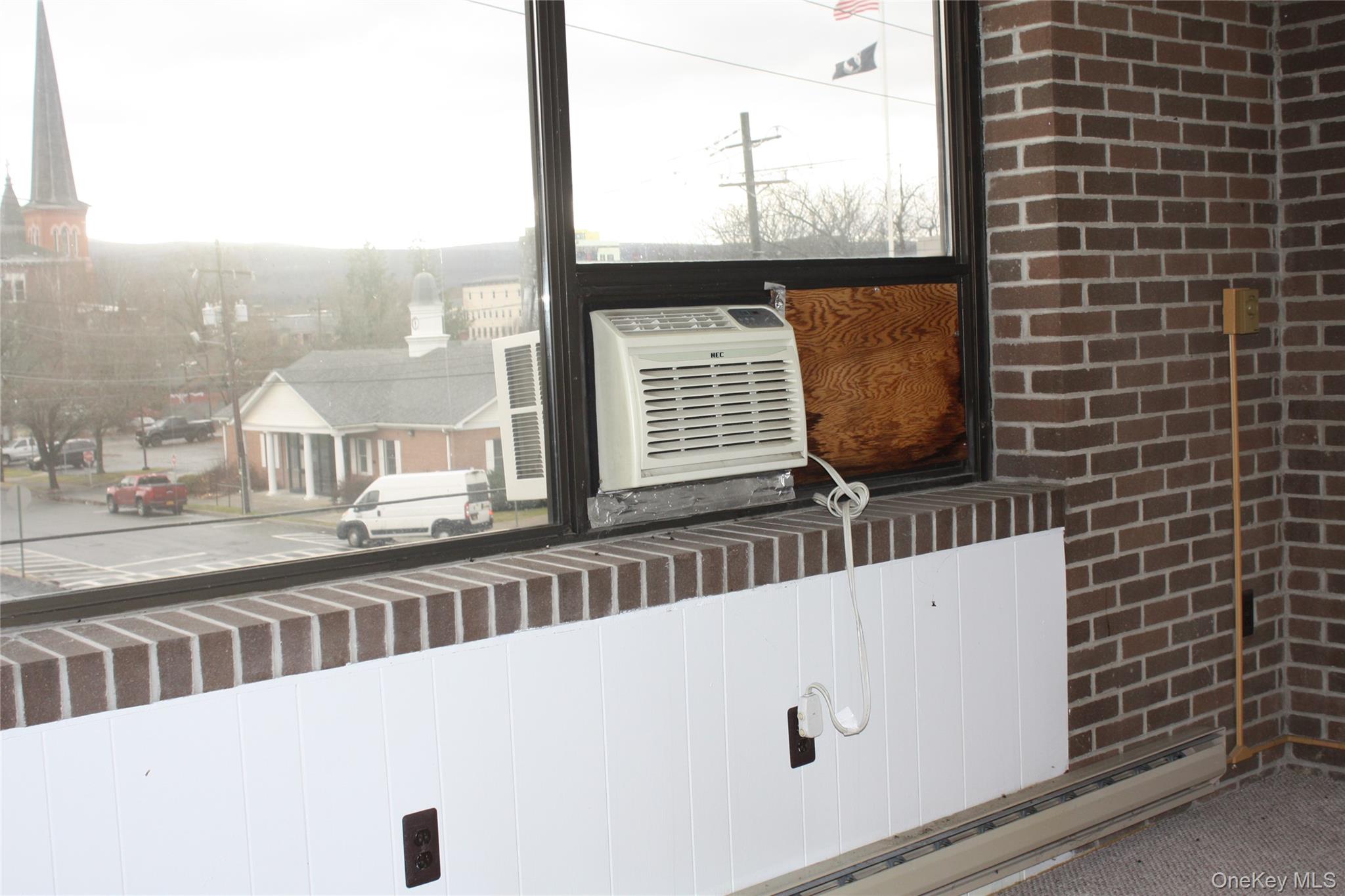 123 Pike Street 202 Property Photo 2