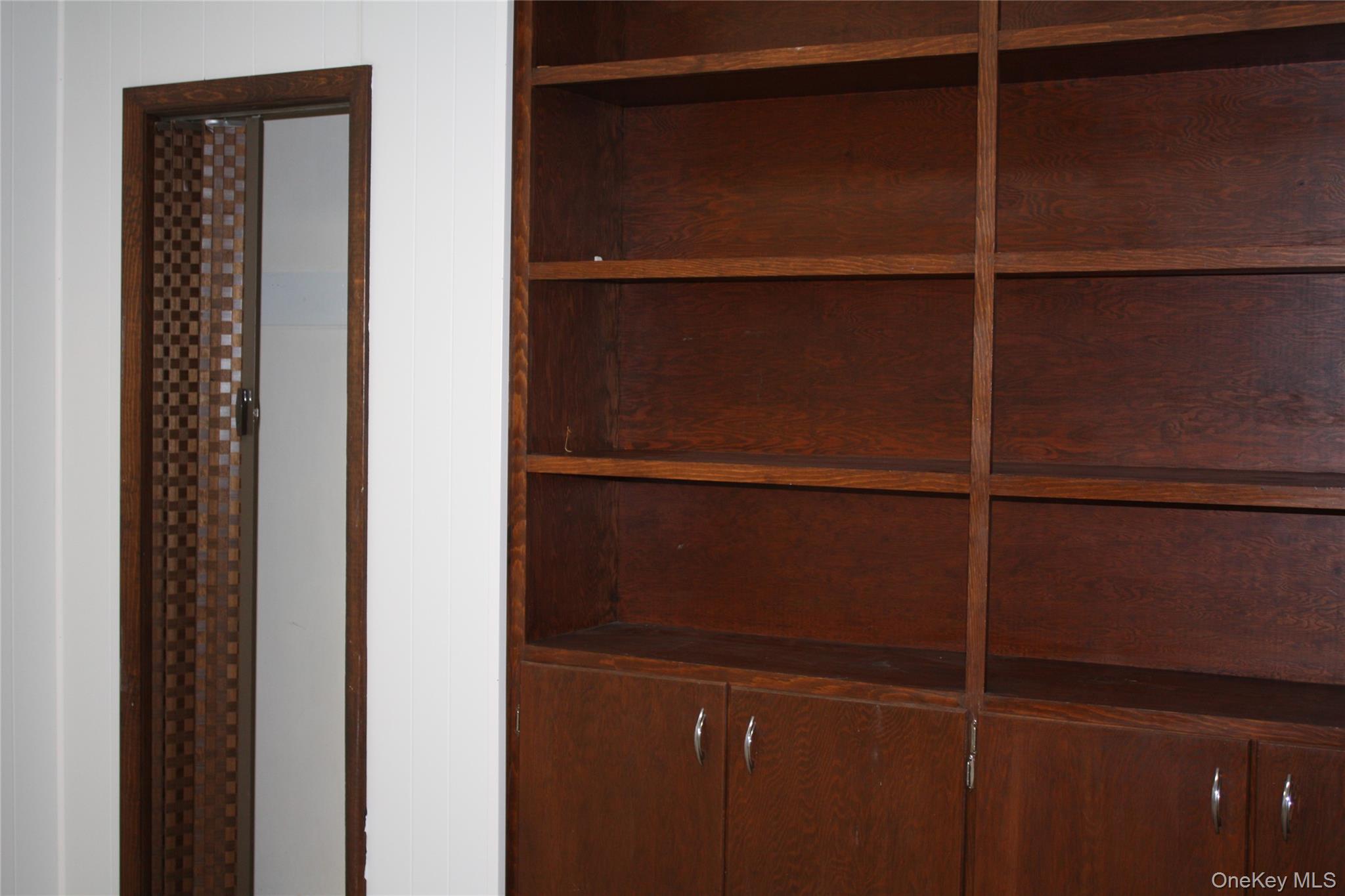 123 Pike Street 202 Property Photo 6