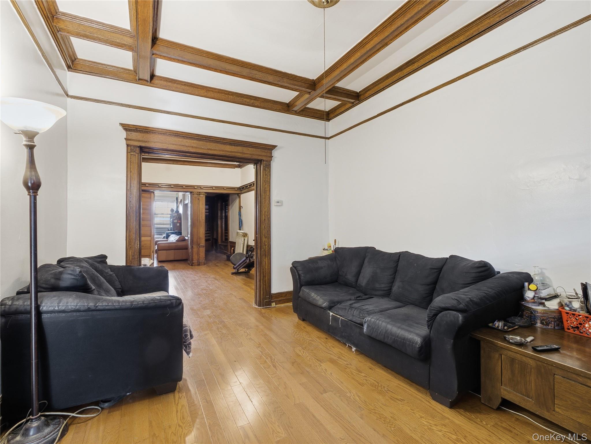 372 Parkside Avenue Property Photo 7