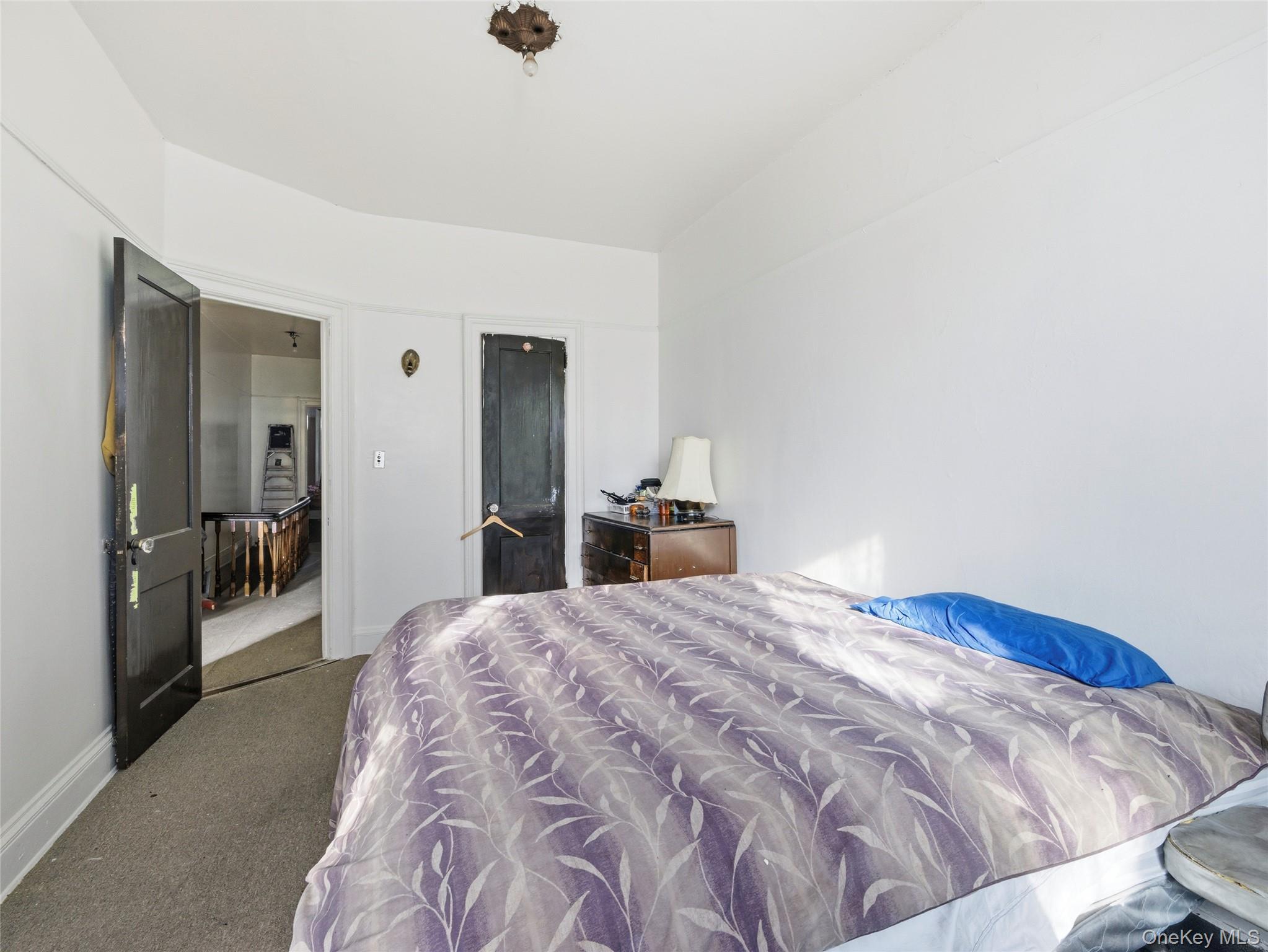 372 Parkside Avenue Property Photo 14