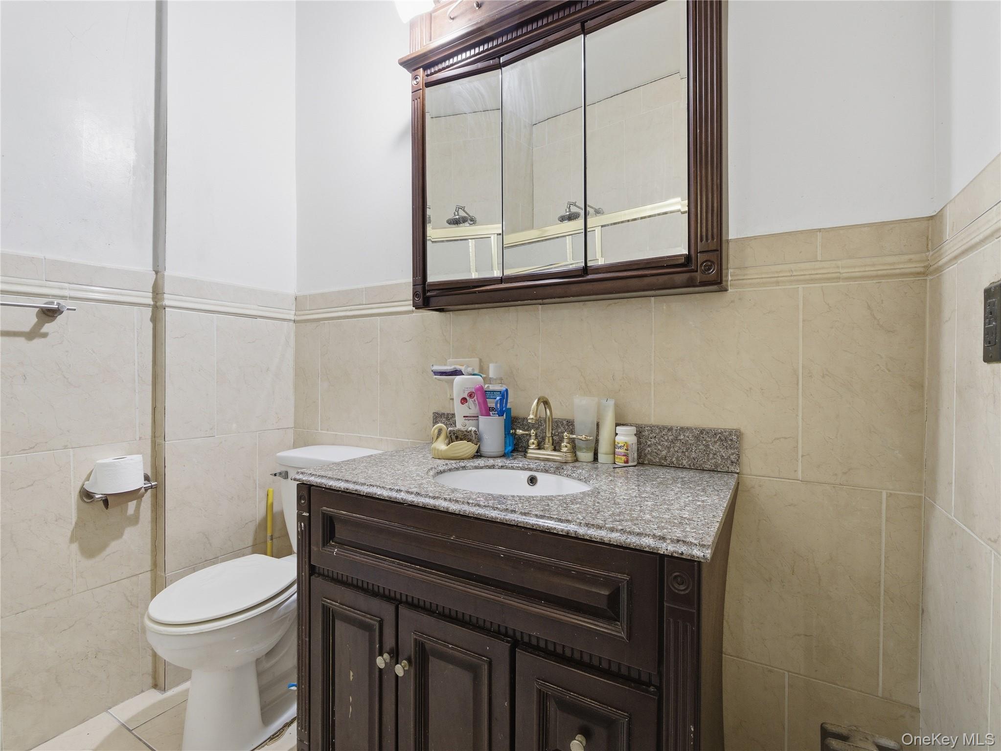 372 Parkside Avenue Property Photo 16