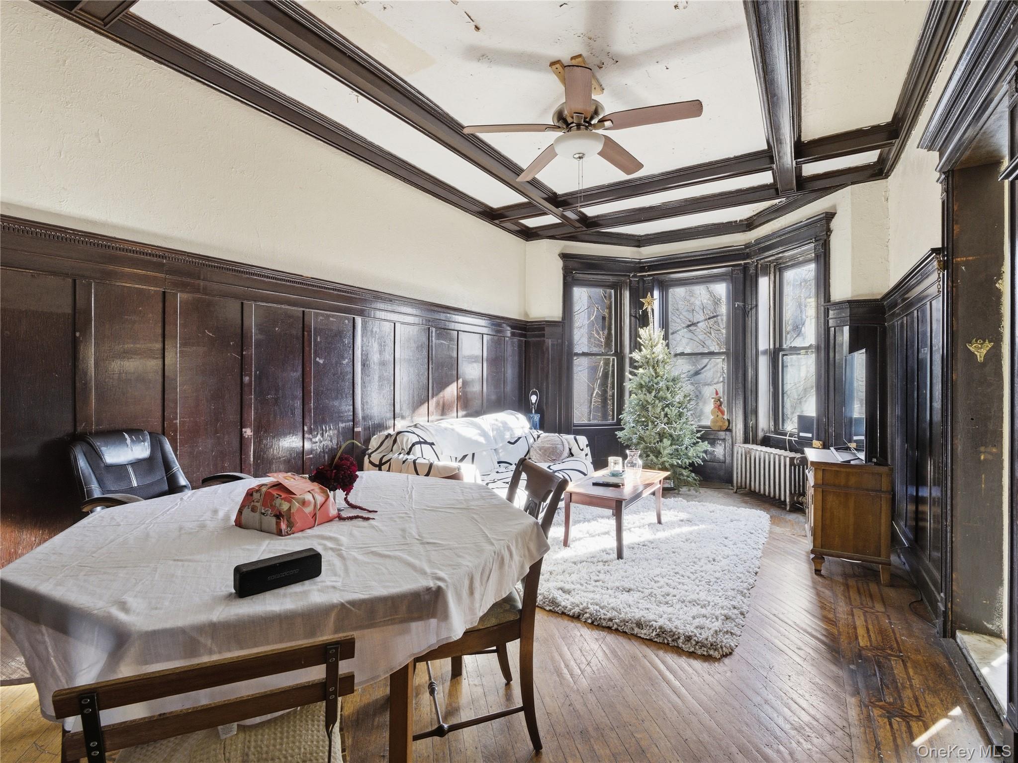 372 Parkside Avenue Property Photo 21
