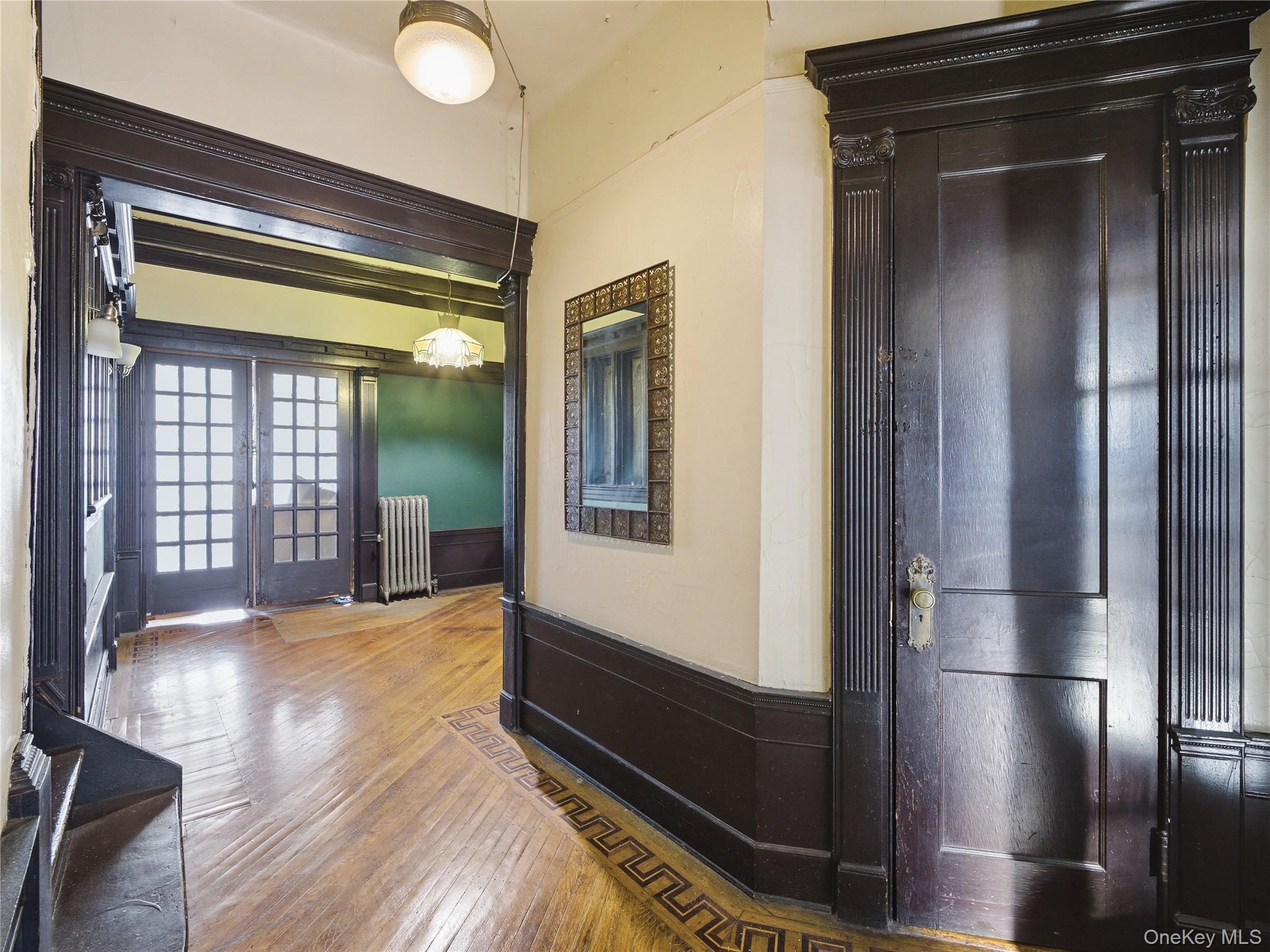 372 Parkside Avenue Property Photo 24