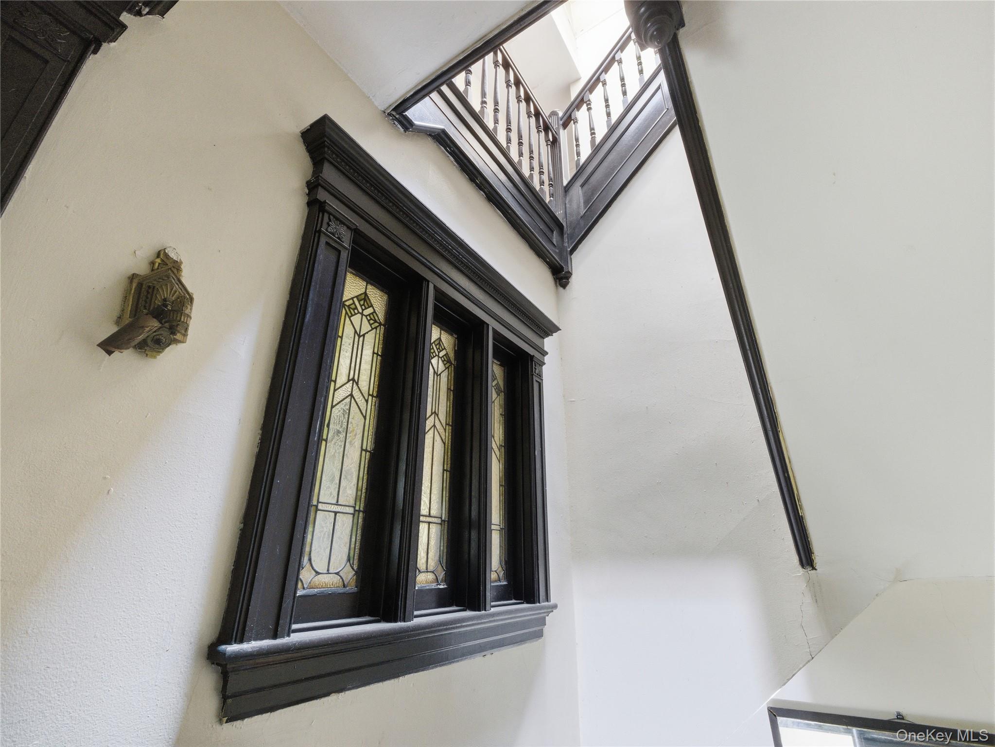 372 Parkside Avenue Property Photo 31