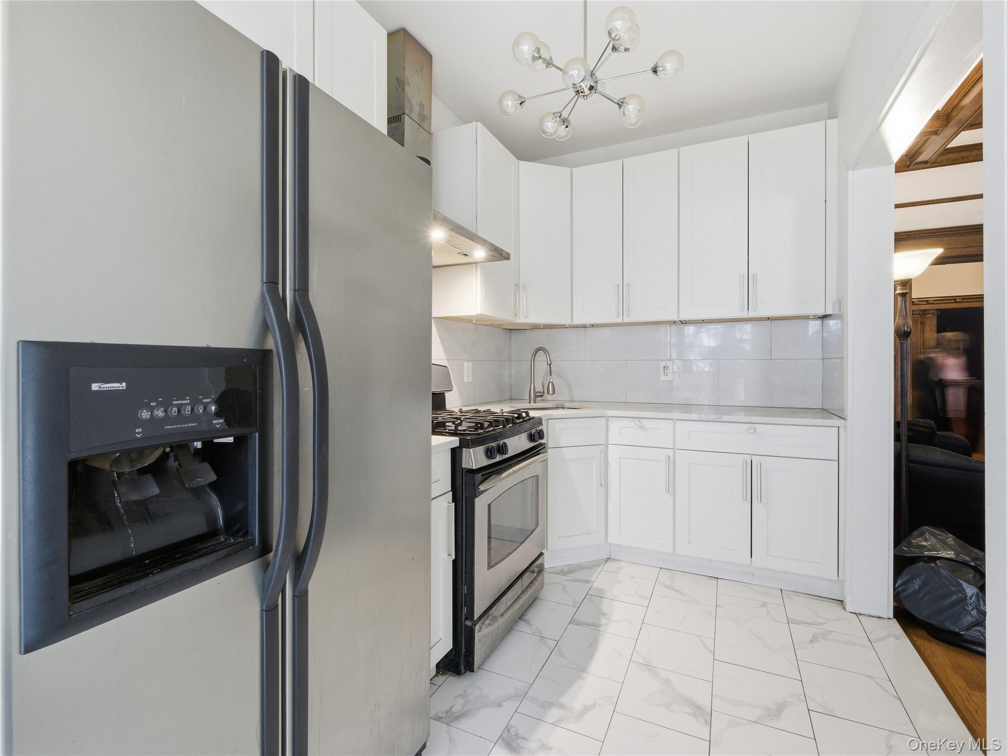 372 Parkside Avenue Property Photo 34