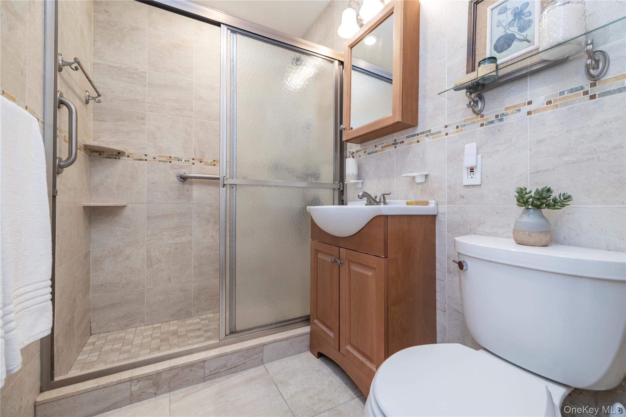 522 Shore Road 6c Property Photo 14