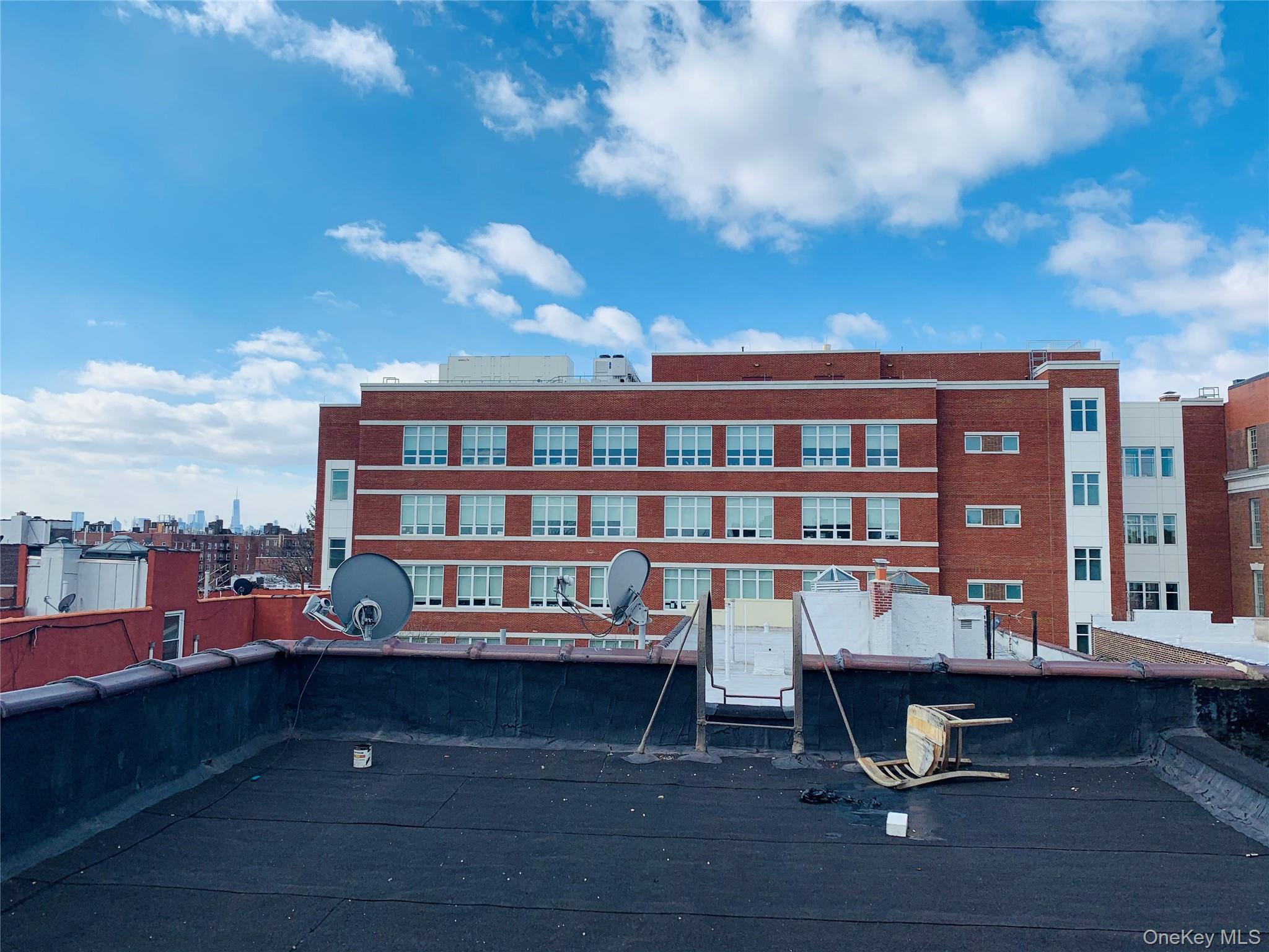 47-30 48th Street Property Photo 16