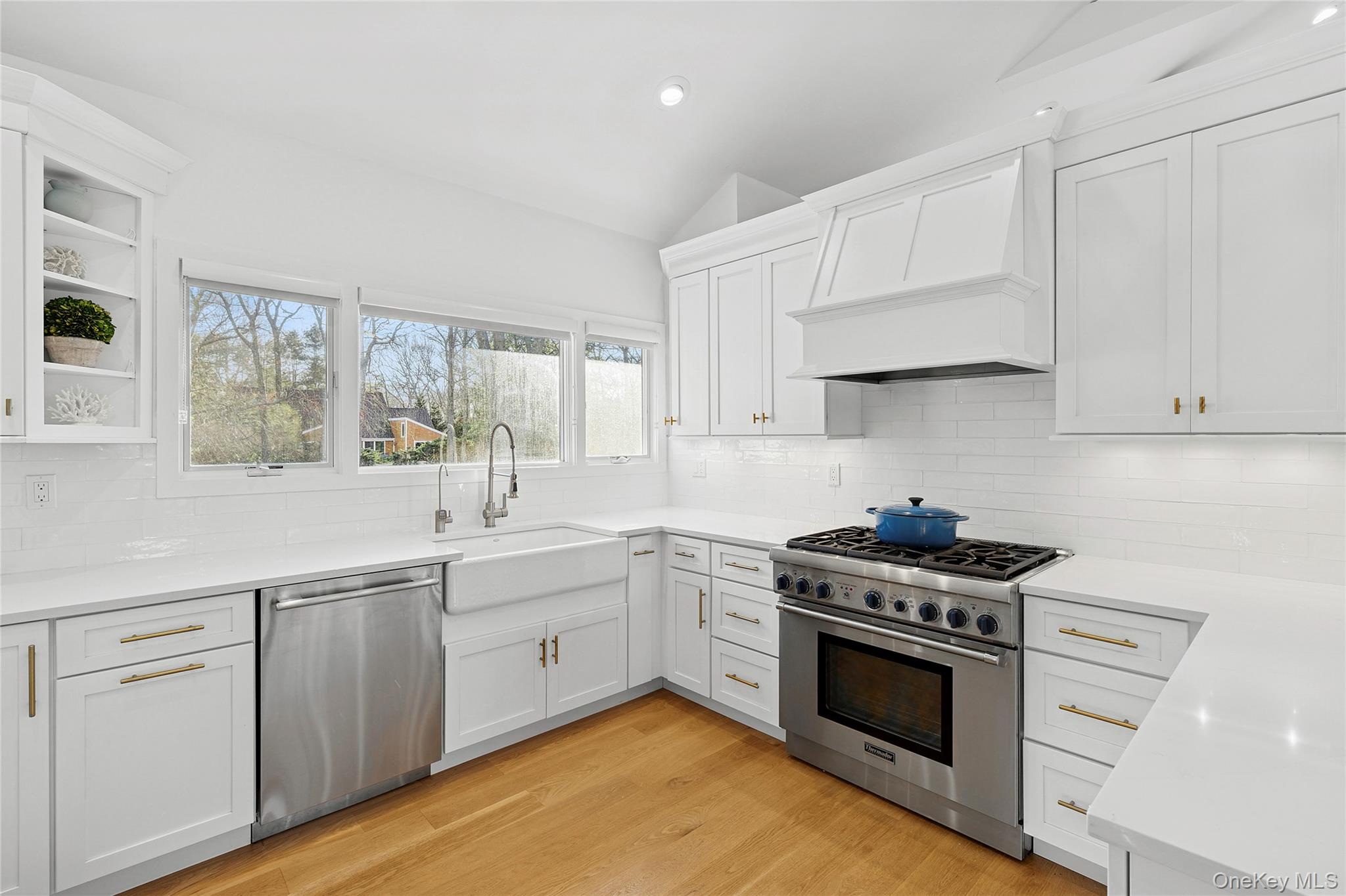 47 Bridle Path Property Photo 12