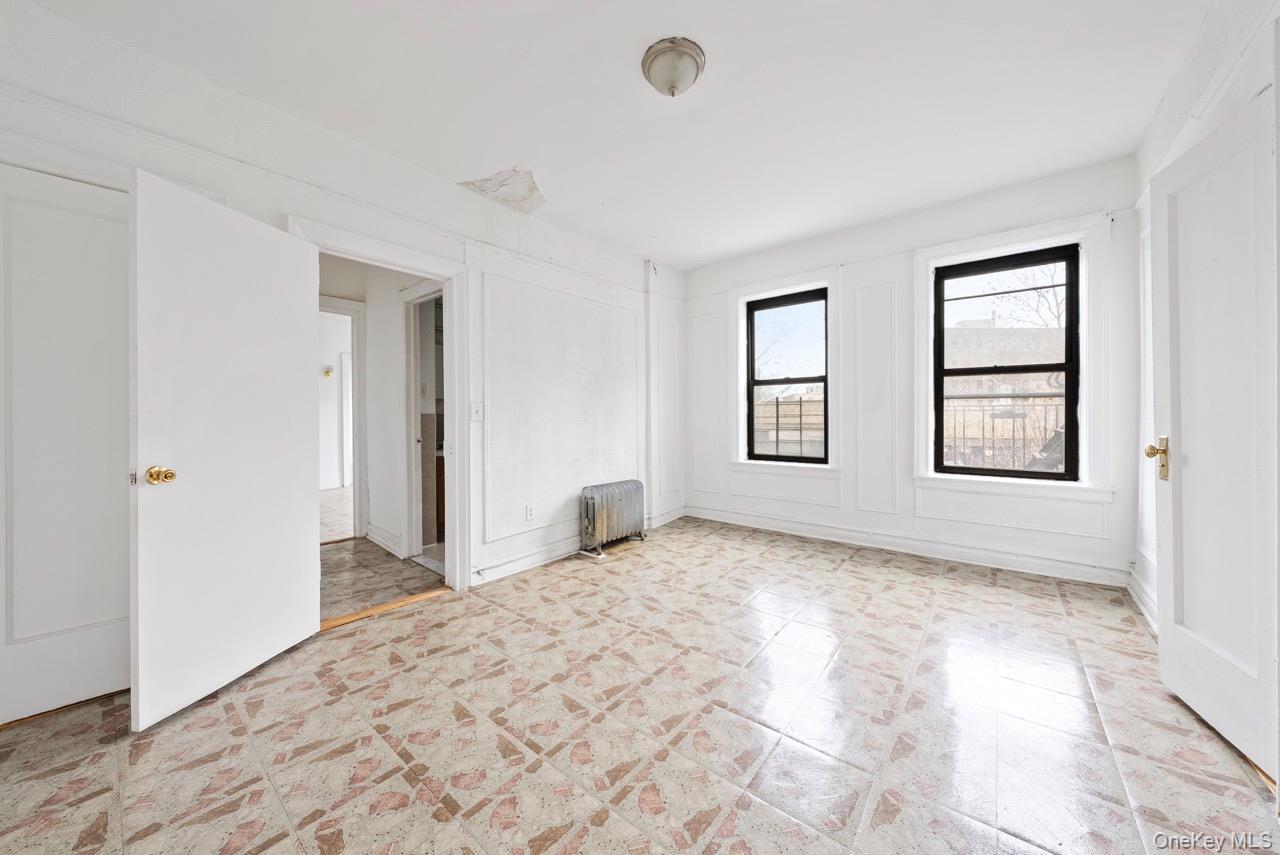 1715 Nelson Avenue 2d Property Photo 2