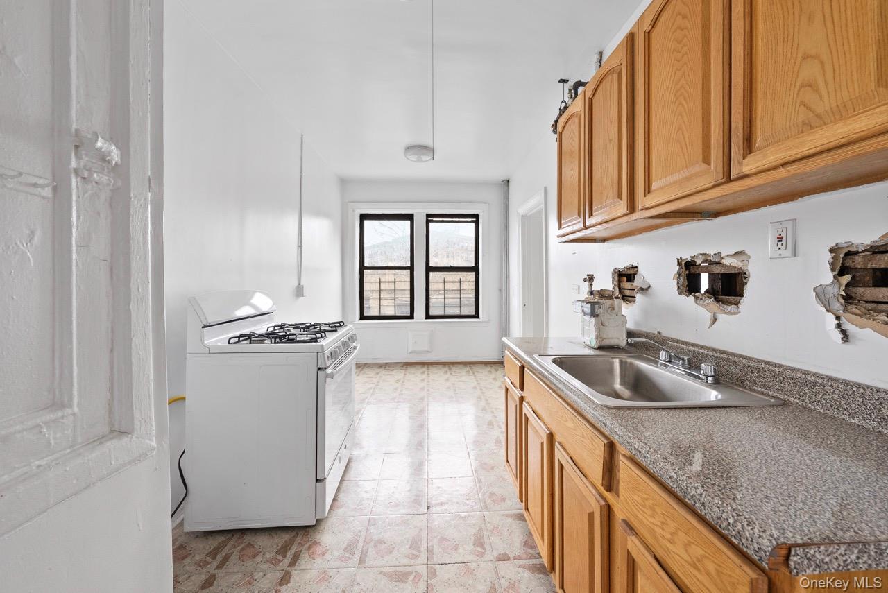 1715 Nelson Avenue 2d Property Photo 8