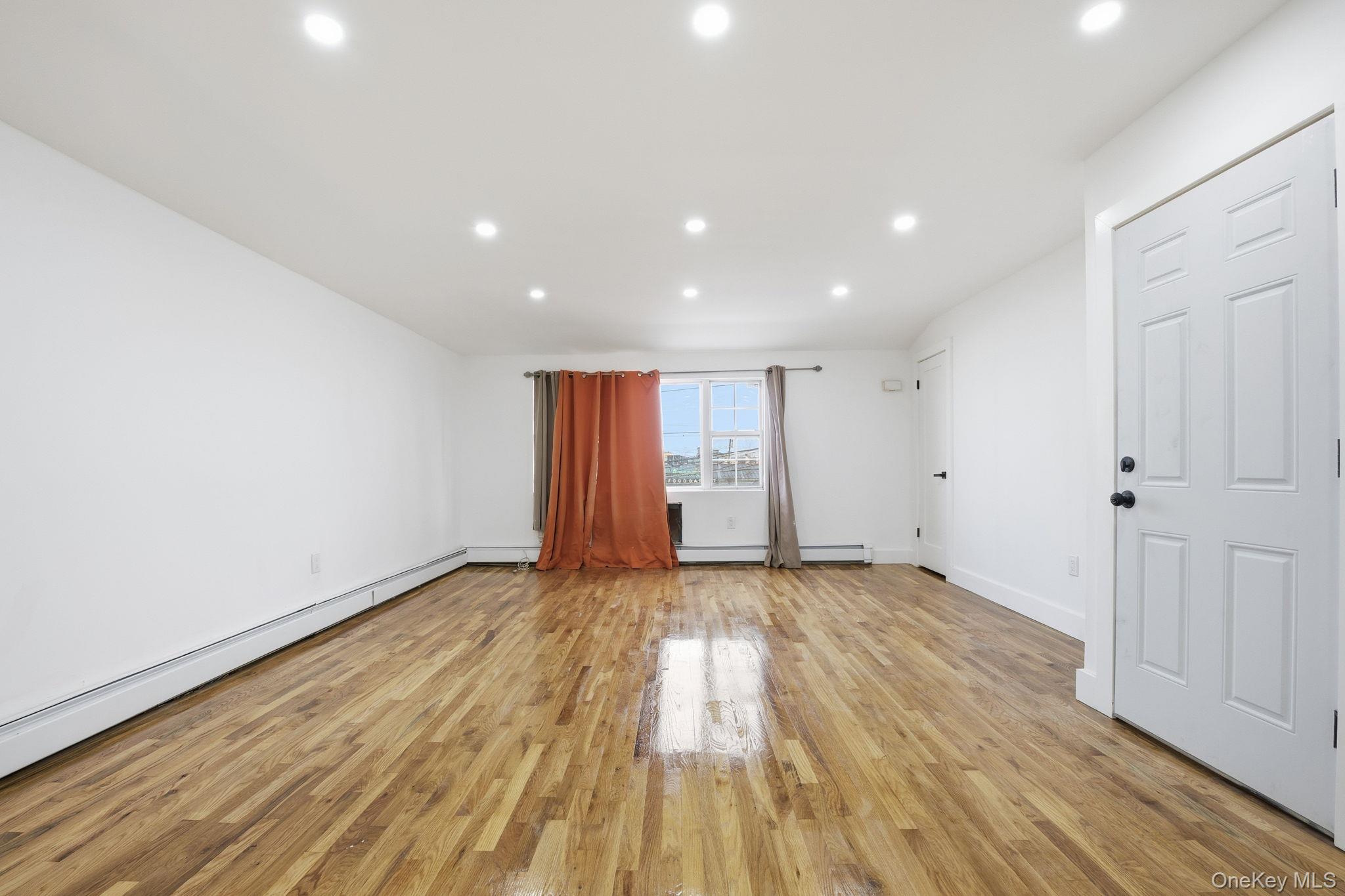 1026 E 96th Street Property Photo 11