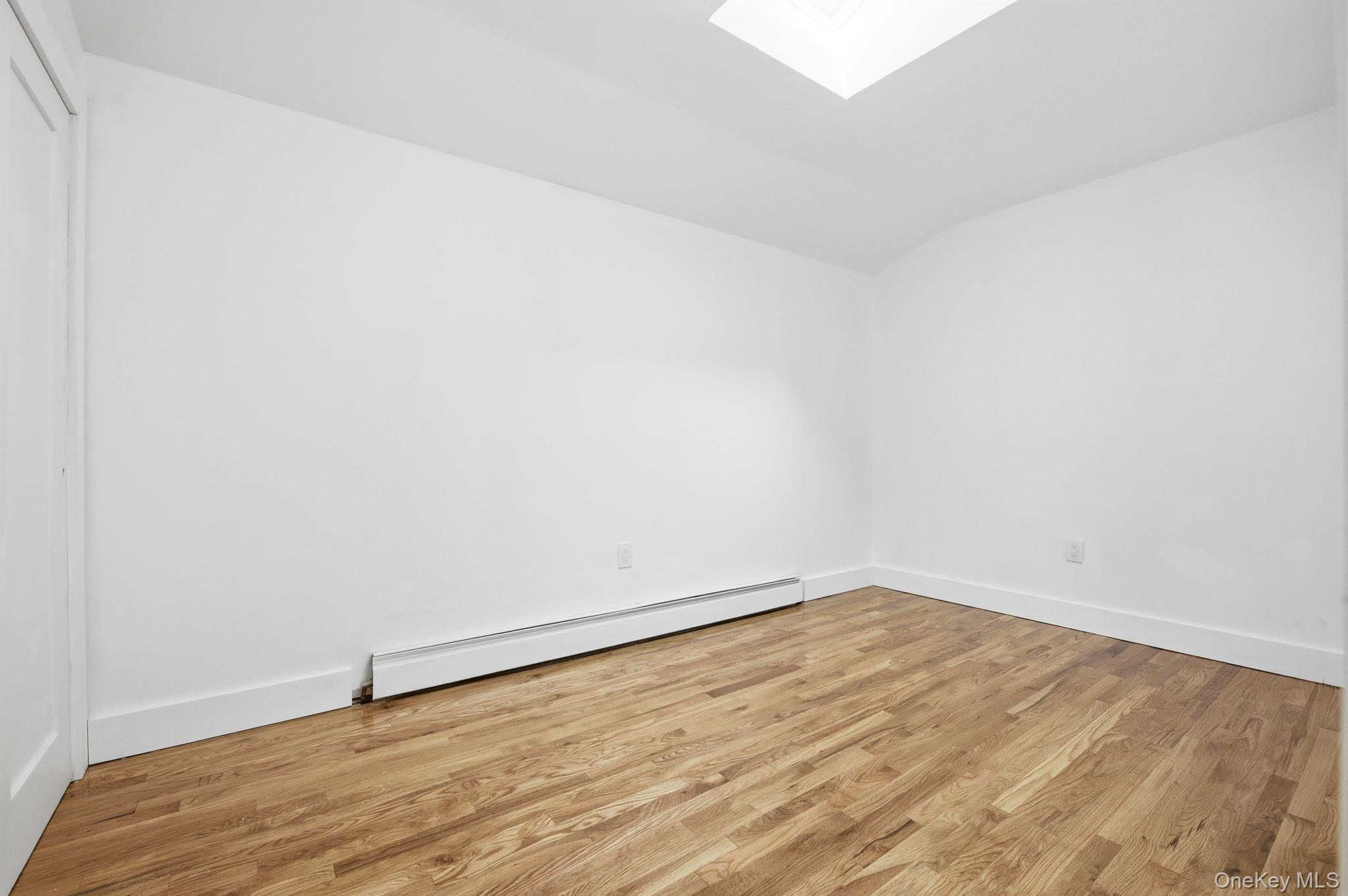 1026 E 96th Street Property Photo 13