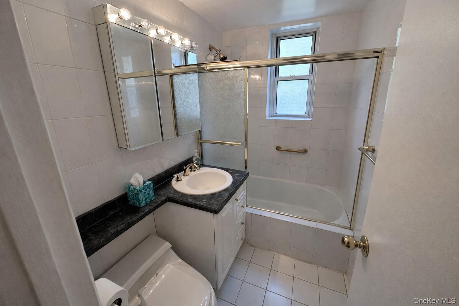 209-25 18th Avenue 1c Property Photo 15