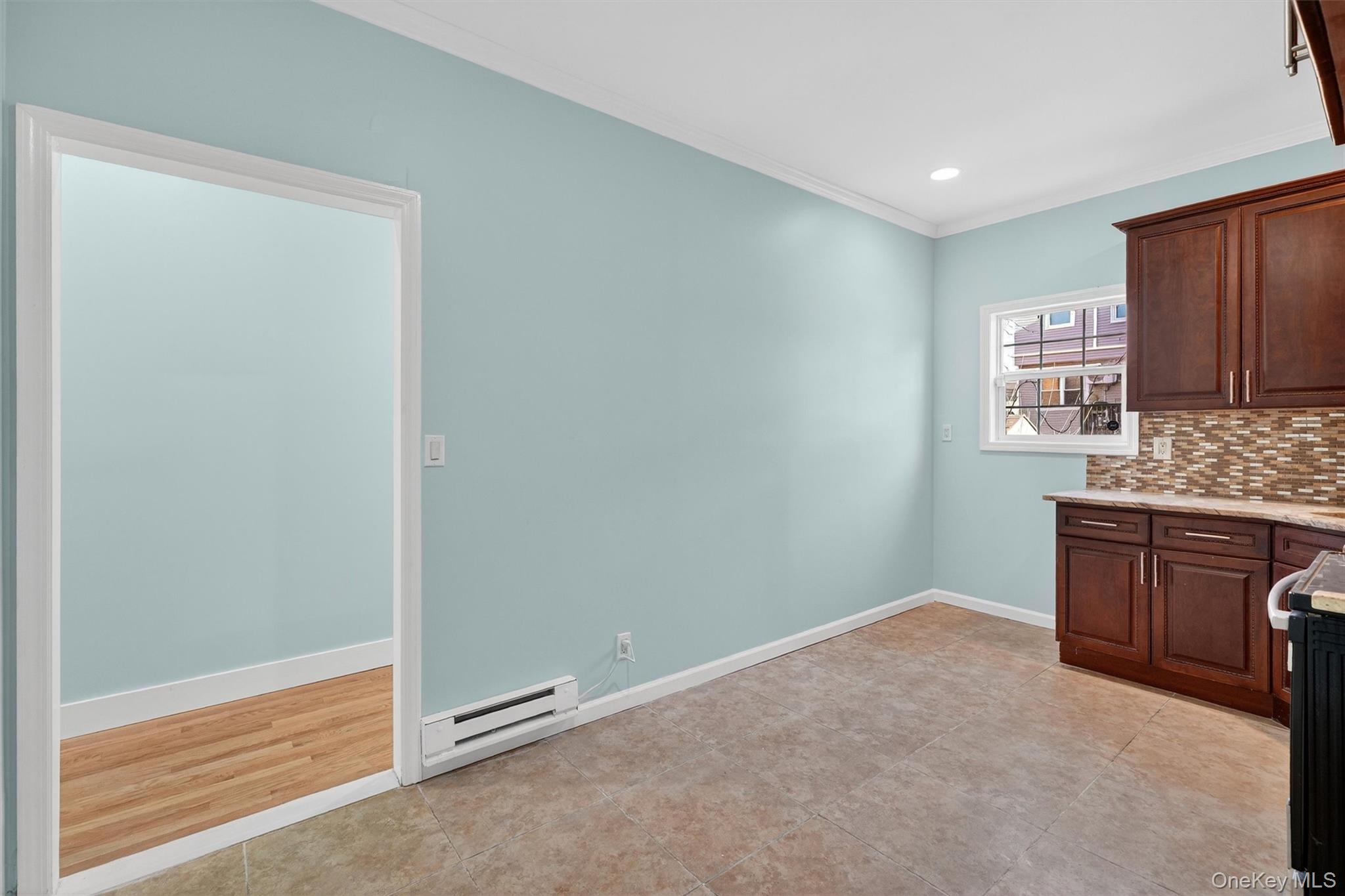 636 Throggs Neck Expressway Property Photo 14