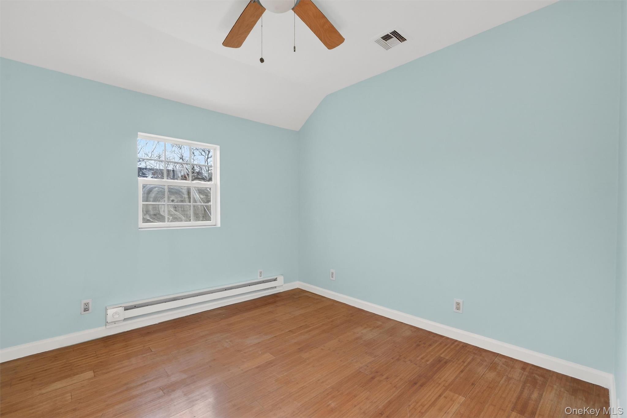 636 Throggs Neck Expressway Property Photo 20