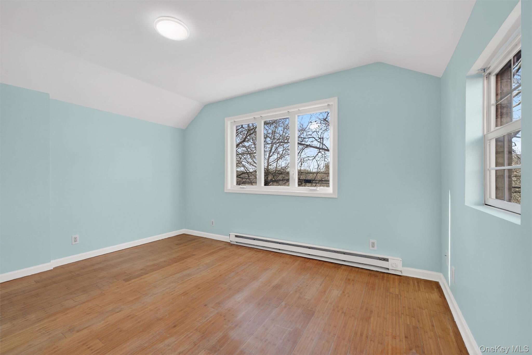 636 Throggs Neck Expressway Property Photo 21