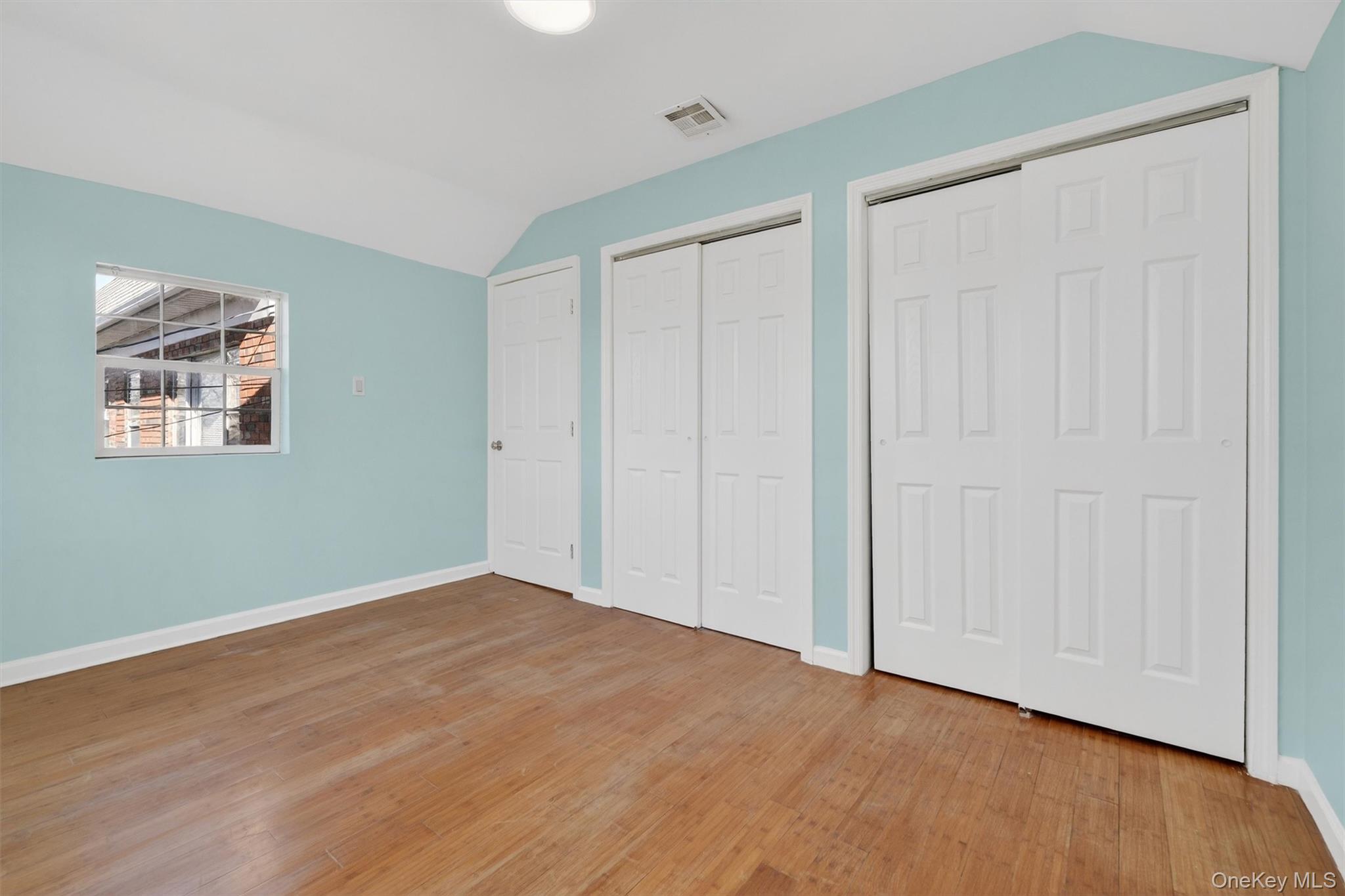636 Throggs Neck Expressway Property Photo 23
