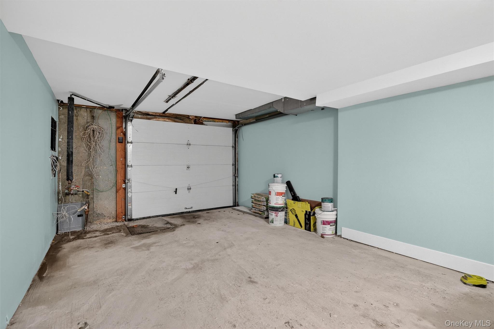636 Throggs Neck Expressway Property Photo 29