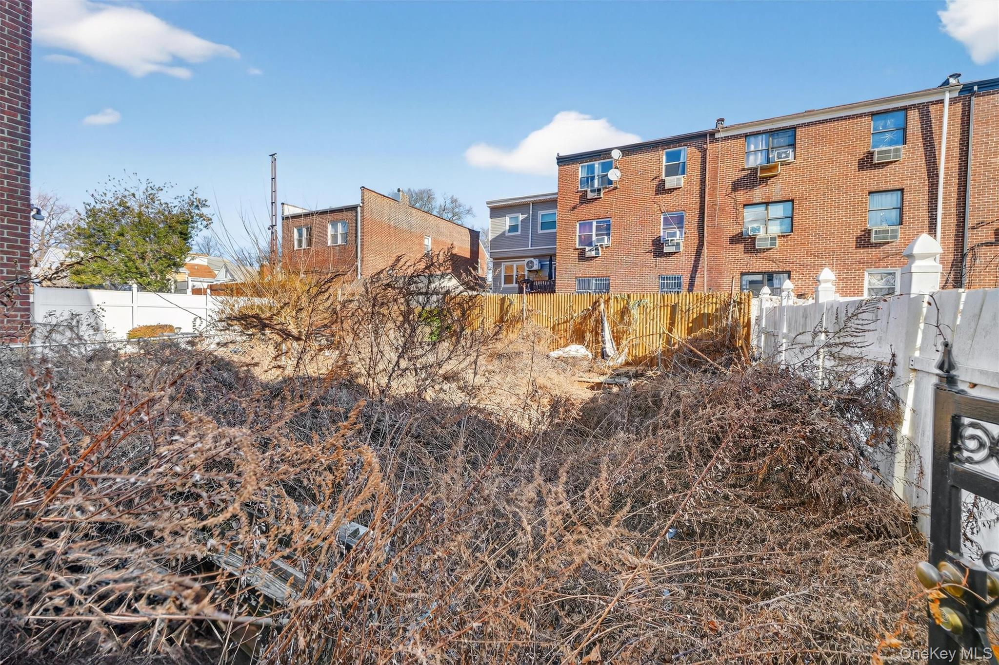 636 Throggs Neck Expressway Property Photo 31