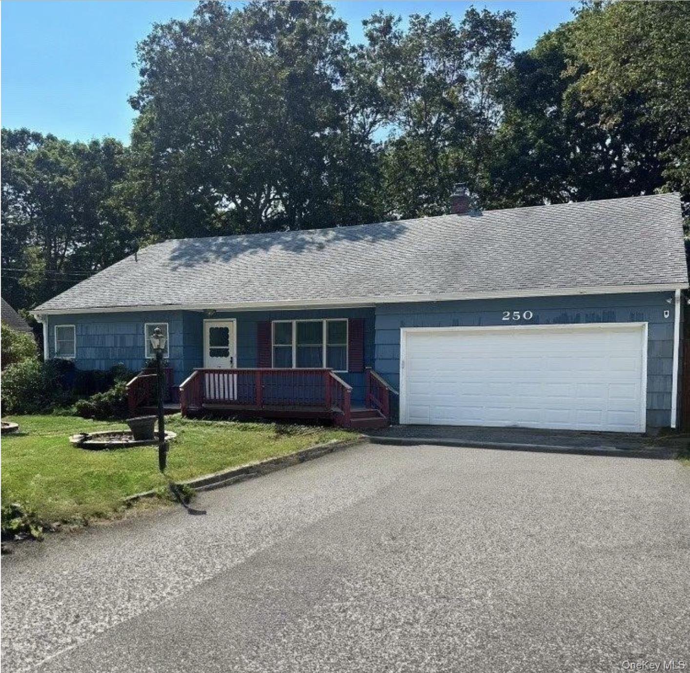 250 Cypress Drive Property Photo 2