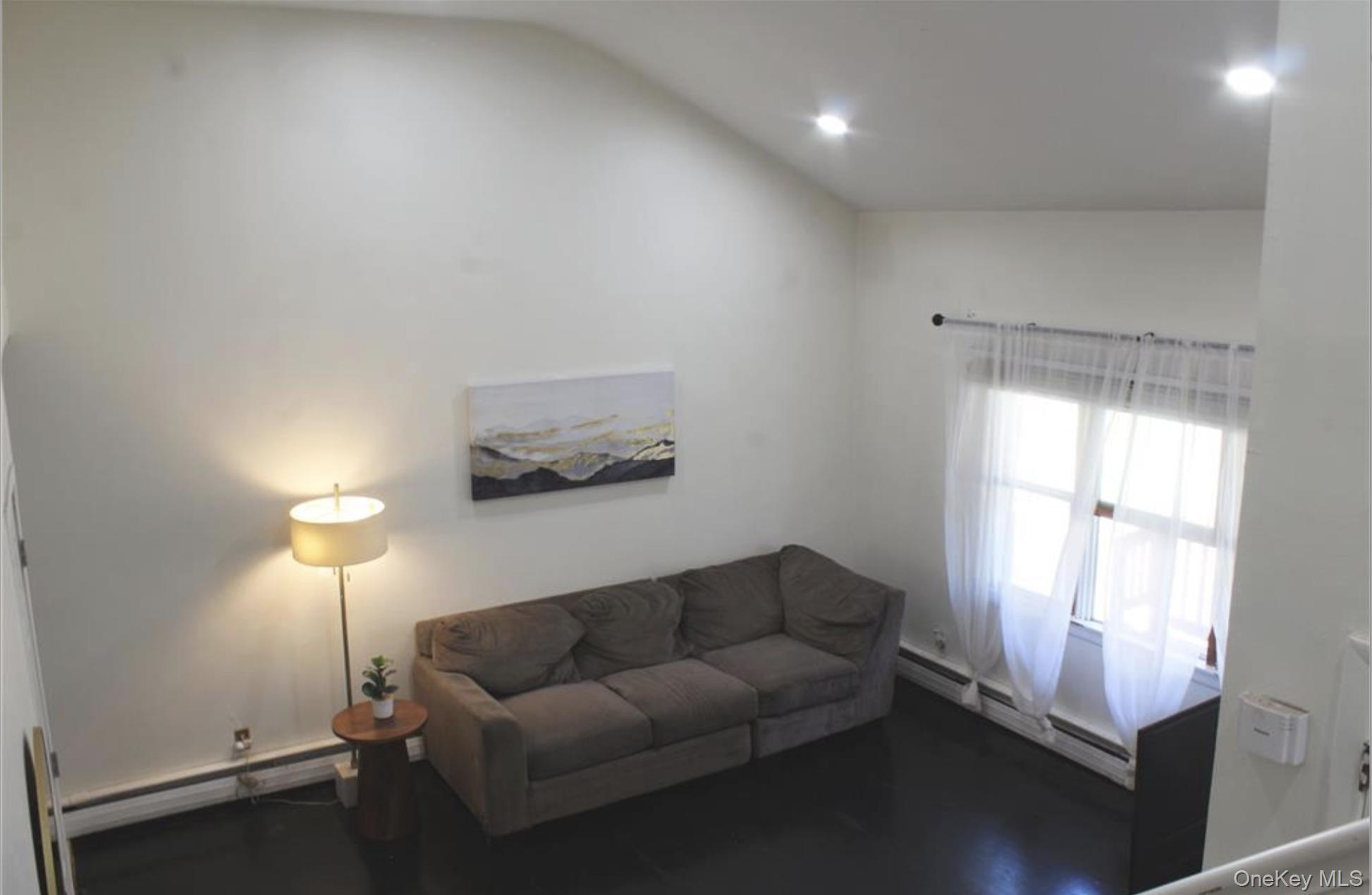 250 Cypress Drive Property Photo 4
