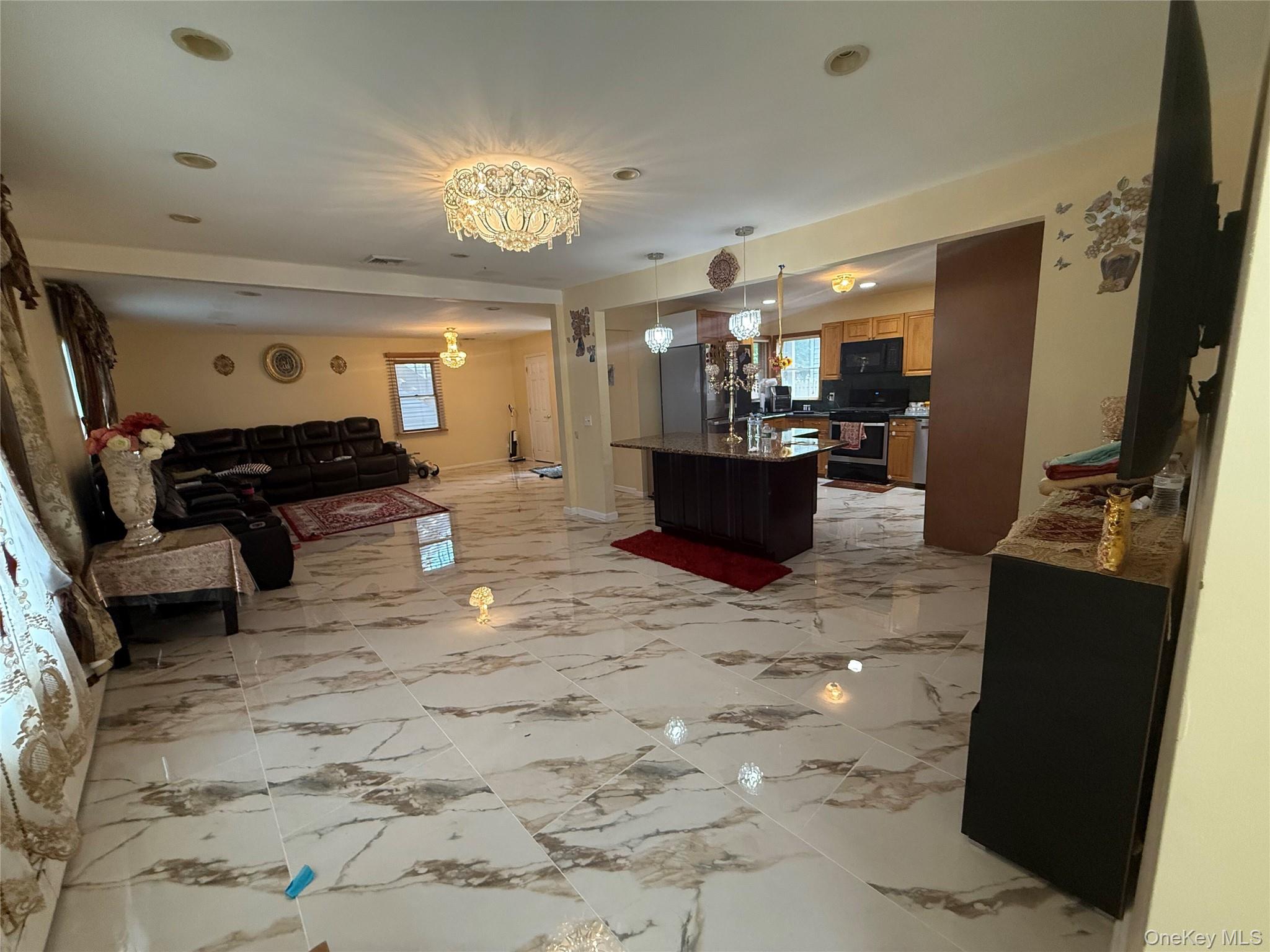 129 Stewart Street Property Photo 12
