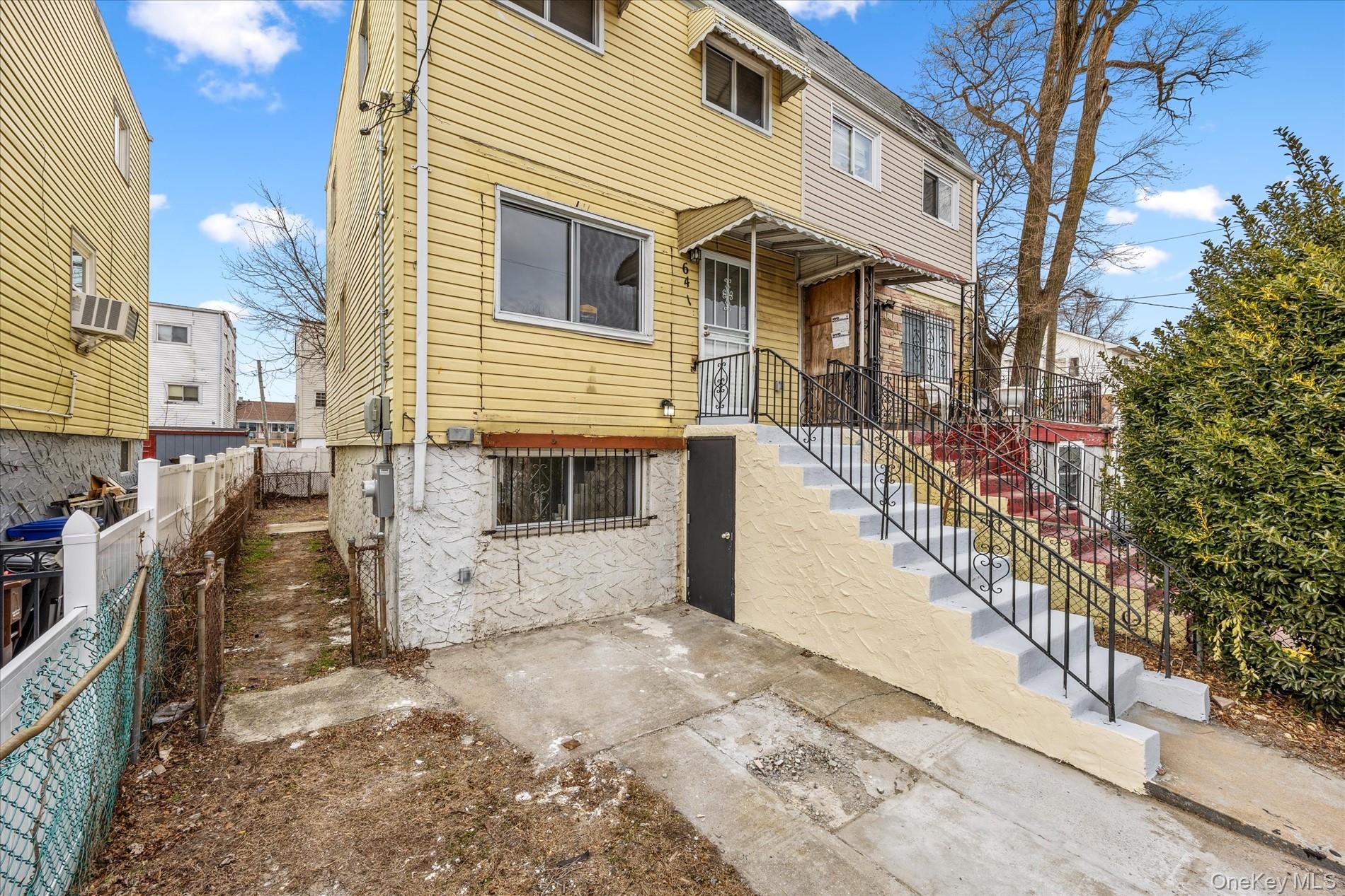 641 Beach 65th Street Property Photo 4