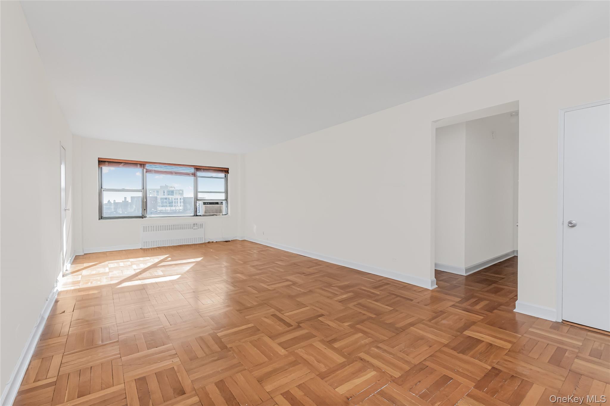 3515 Henry Hudson Parkway 10f Property Photo 2