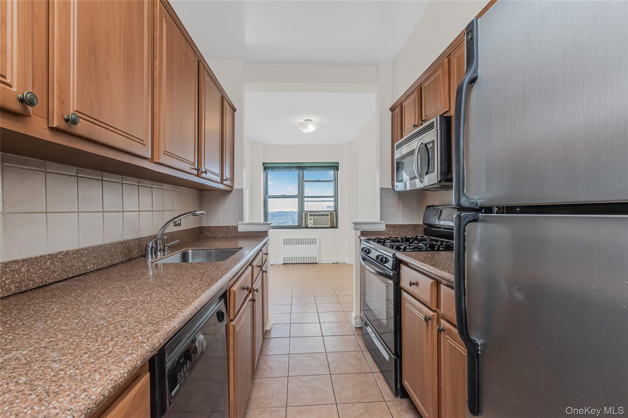 3515 Henry Hudson Parkway 10f Property Photo 5