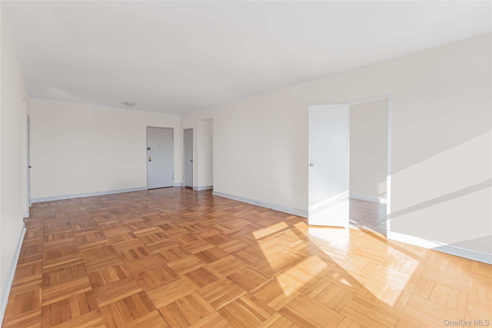 3515 Henry Hudson Parkway 10f Property Photo 6