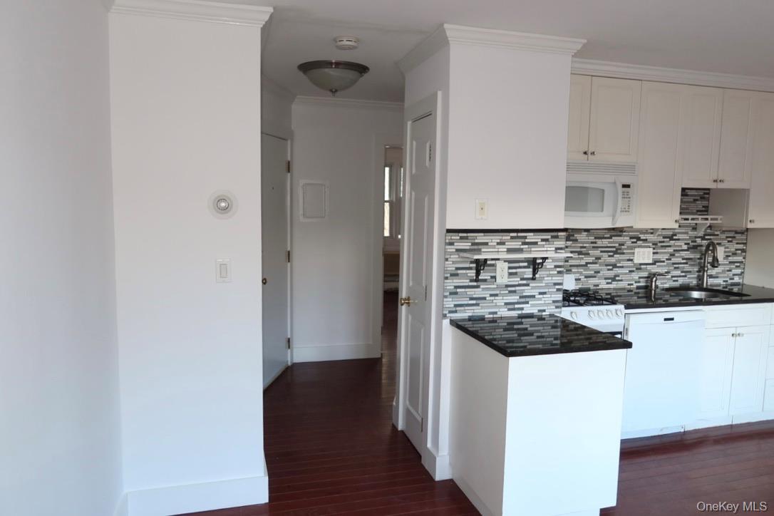 28 Barker Street C-2 Property Photo 11