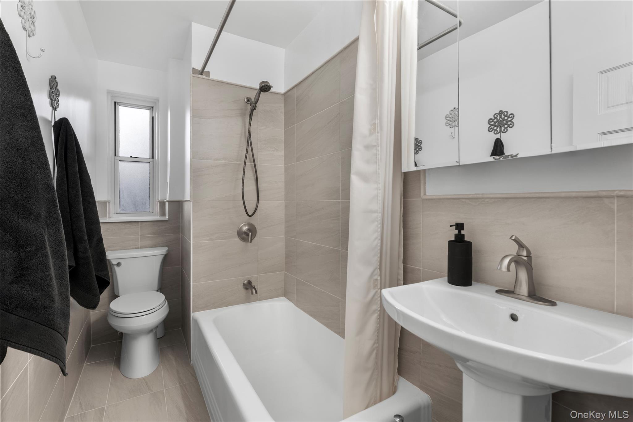800 Grand Concourse 2bs Property Photo 6