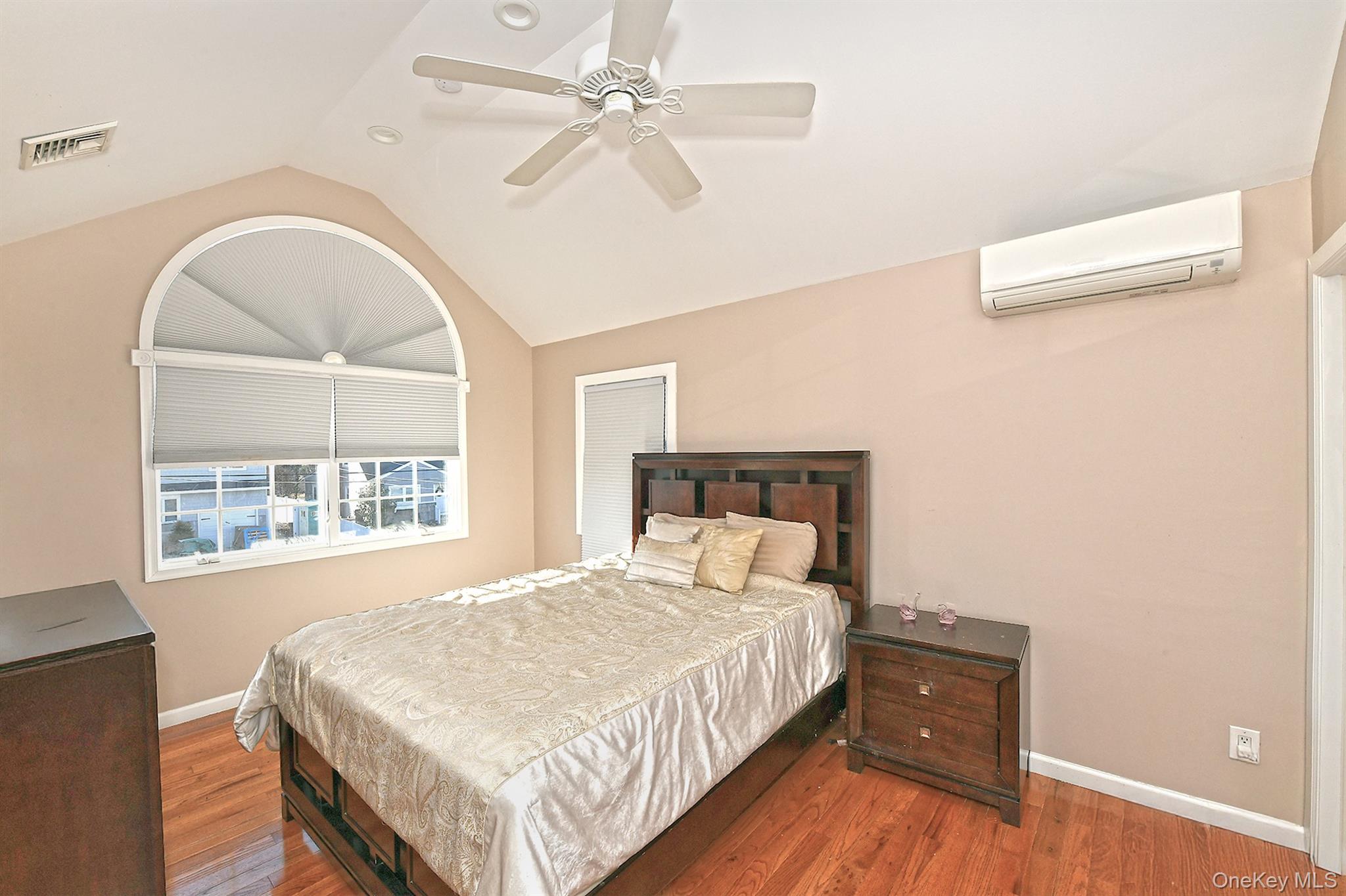 120 Brenner Avenue Property Photo 14