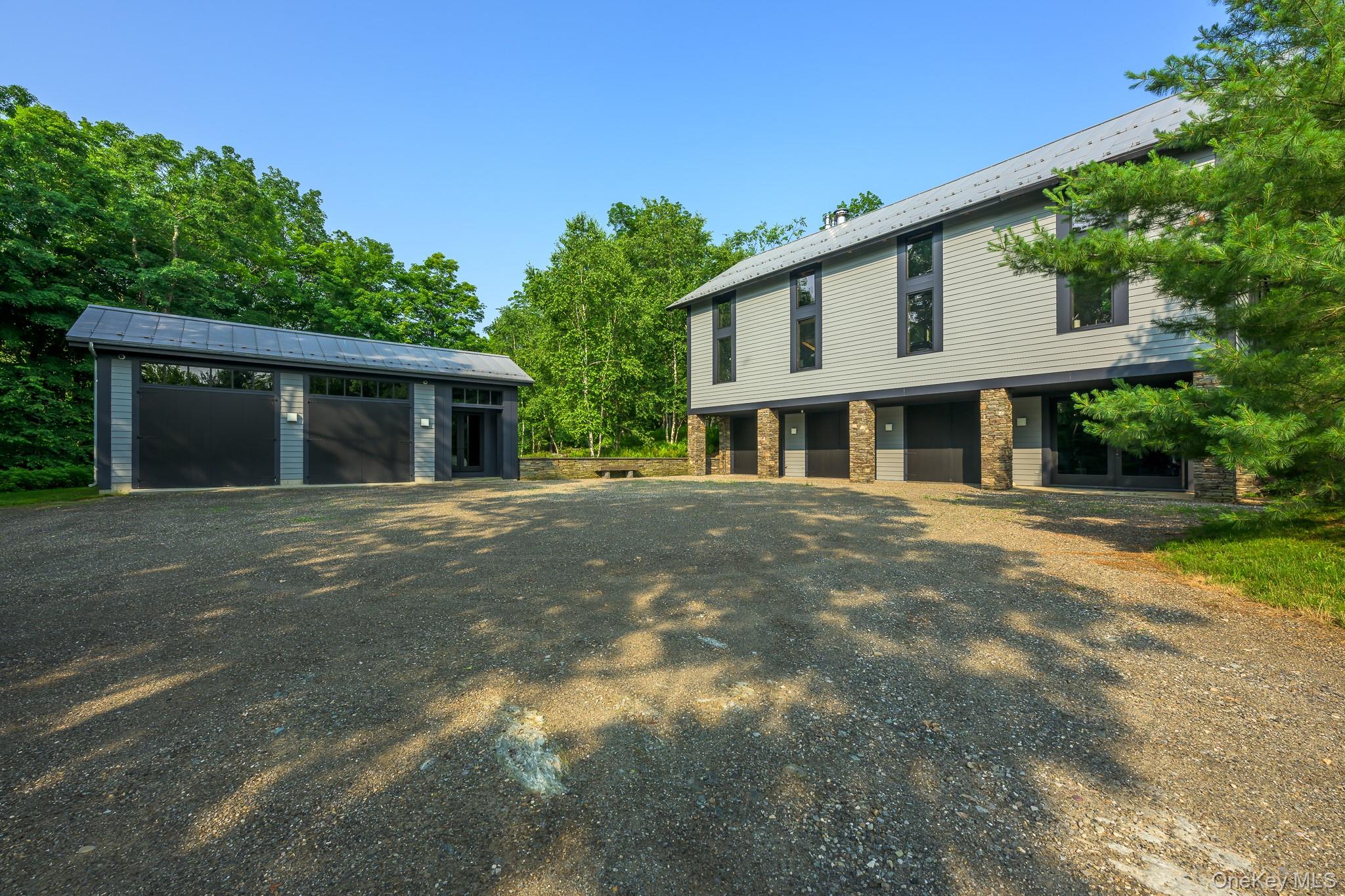 890 Bald Mountain Road Property Photo 5