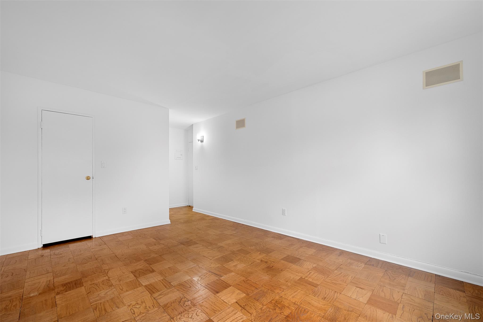 10 Ipswich Avenue 4m Property Photo 16