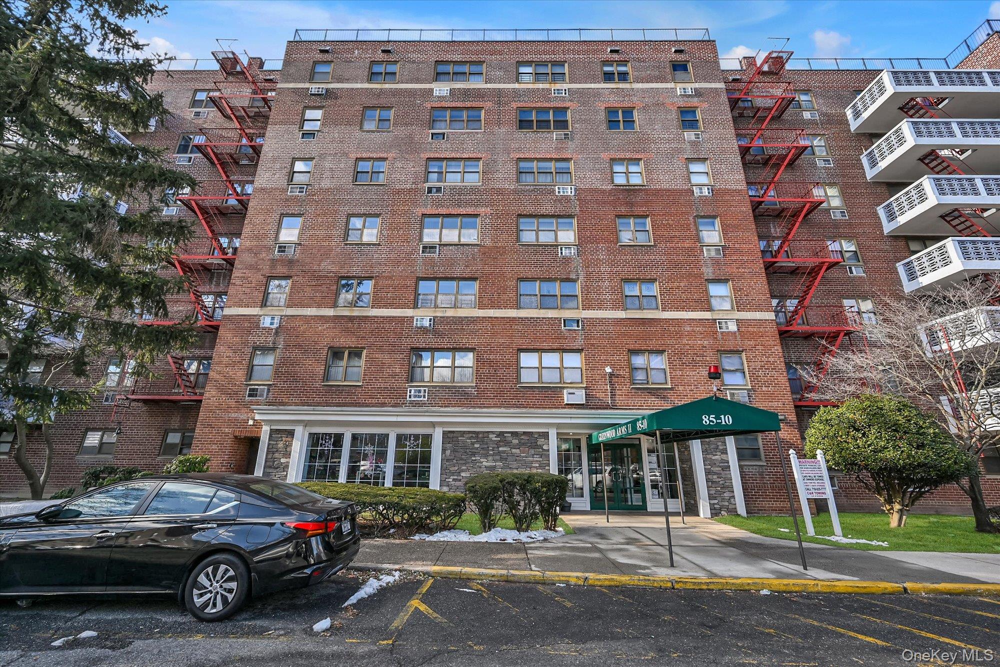85-10 151st Avenue 5e Property Photo 14