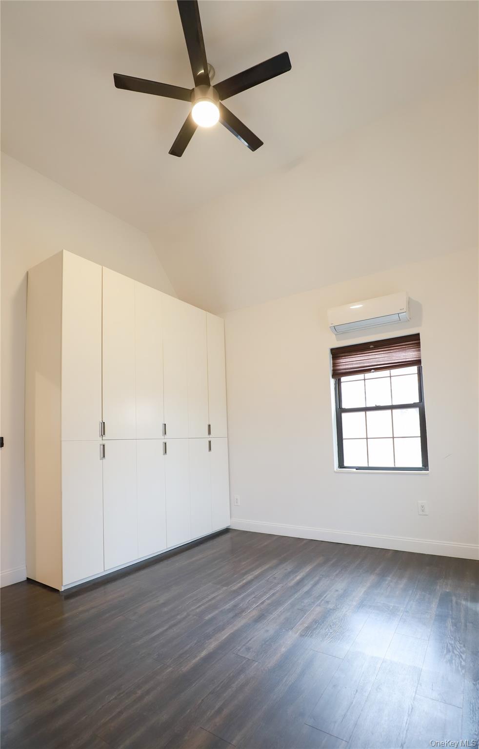 36-20 190th Street Property Photo 13
